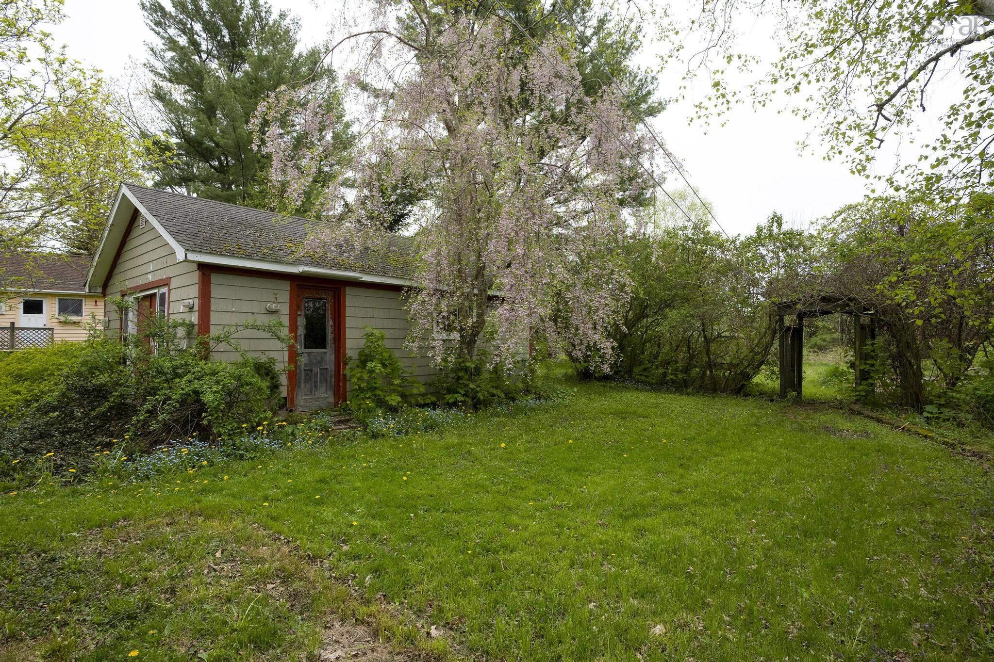 $569,900.00: 341 College Road, Windsor