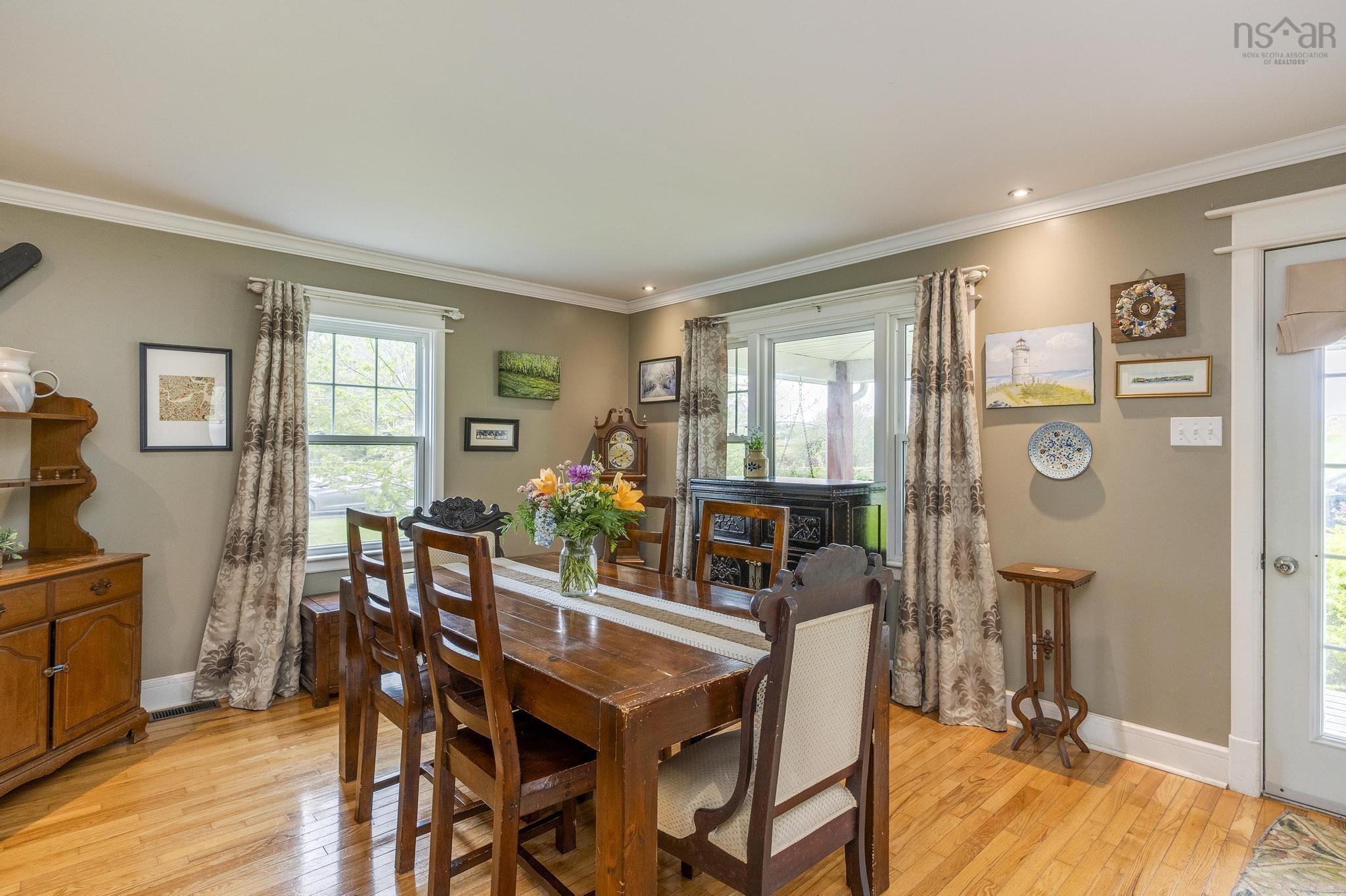 $569,900.00: 341 College Road, Windsor