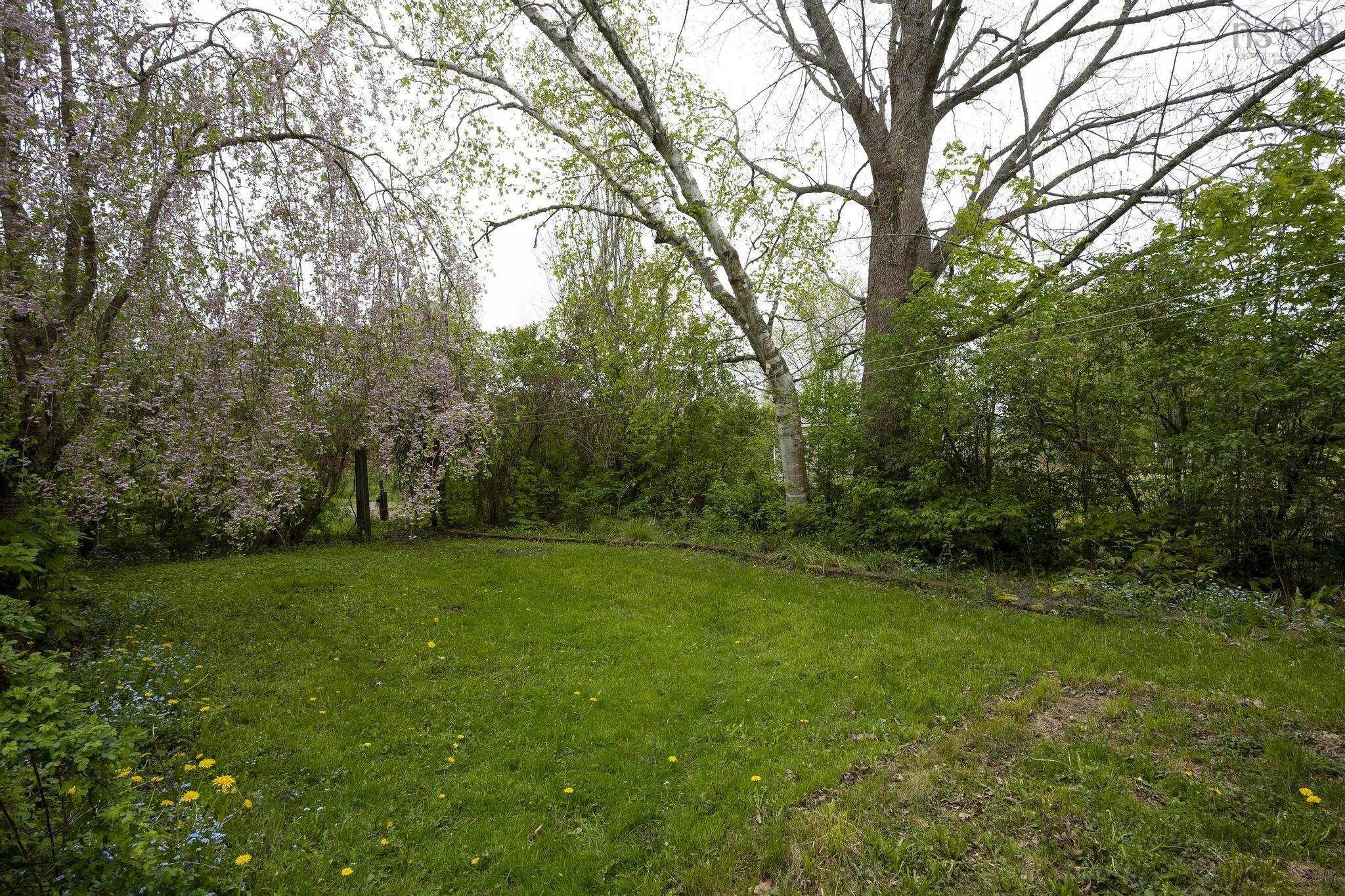 $569,900.00: 341 College Road, Windsor