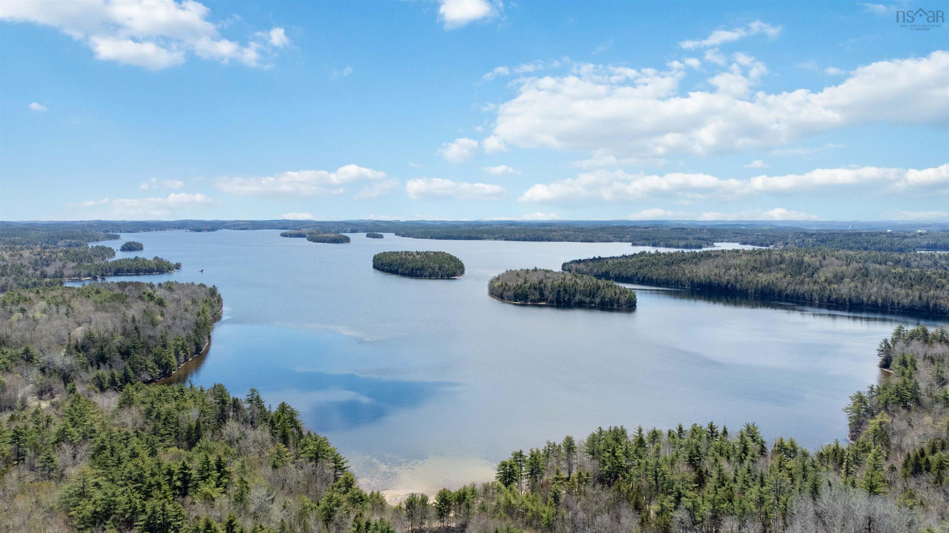 $499,900.00: 251 Harris Drive, Middle New Cornwall