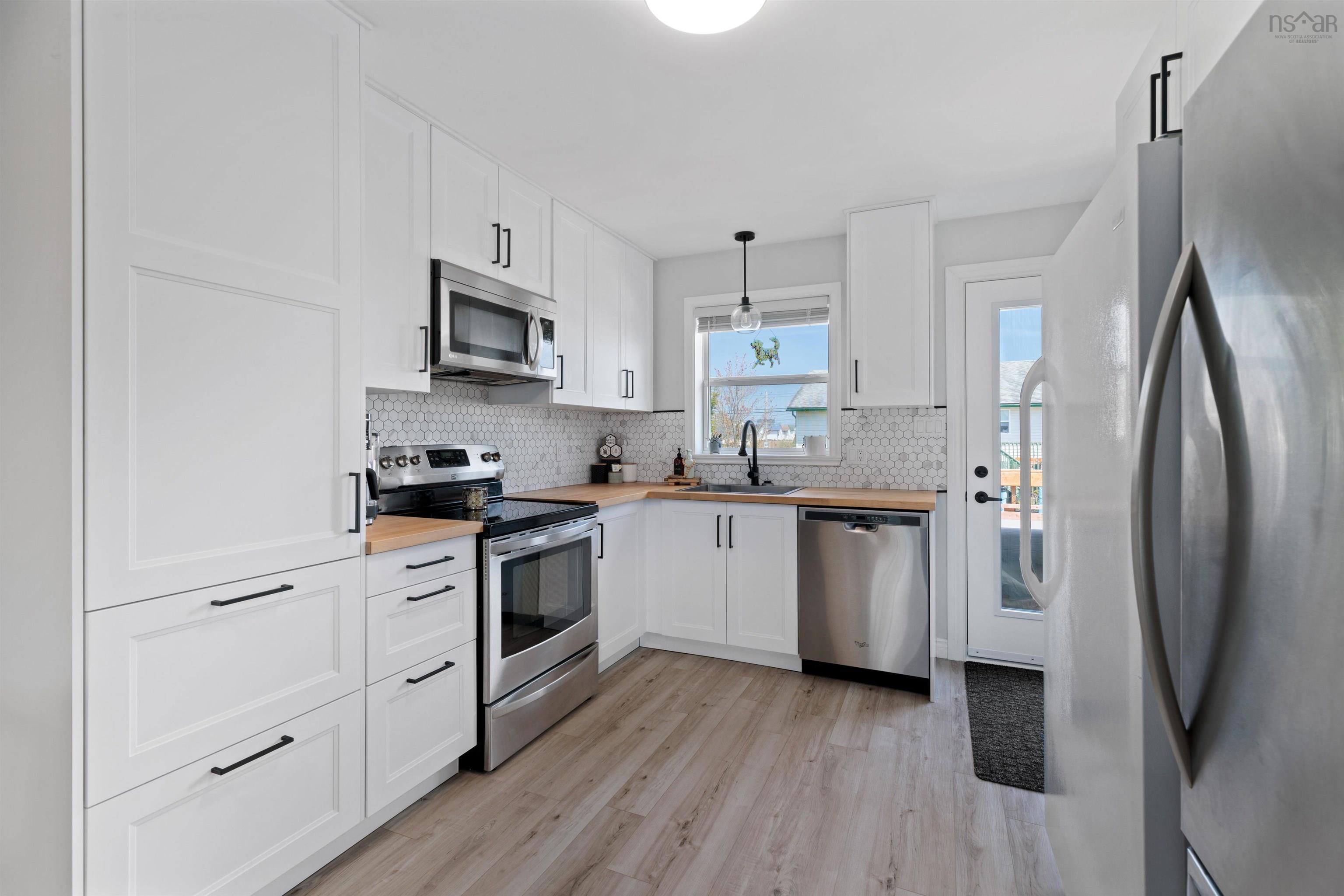 $439,900.00: 28 Melrose Crescent, Eastern Passage