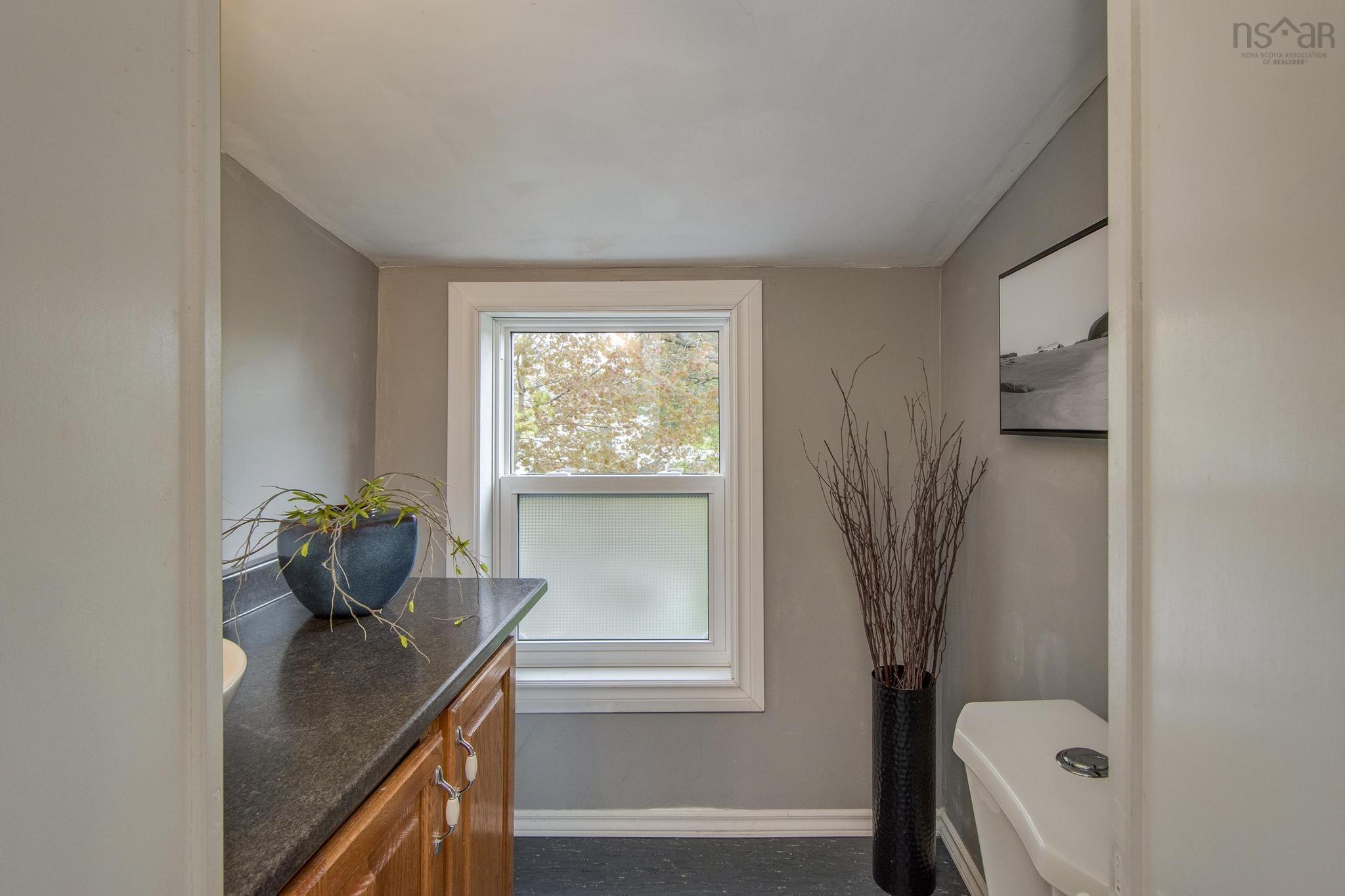 $399,900.00: 79 School Avenue, Halifax