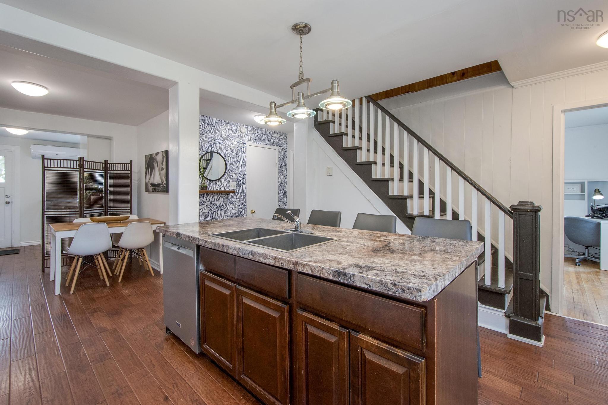 $399,900.00: 79 School Avenue, Halifax