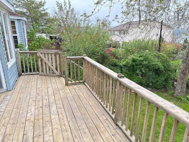 $549,900.00: 133 Roy Crescent, Bedford