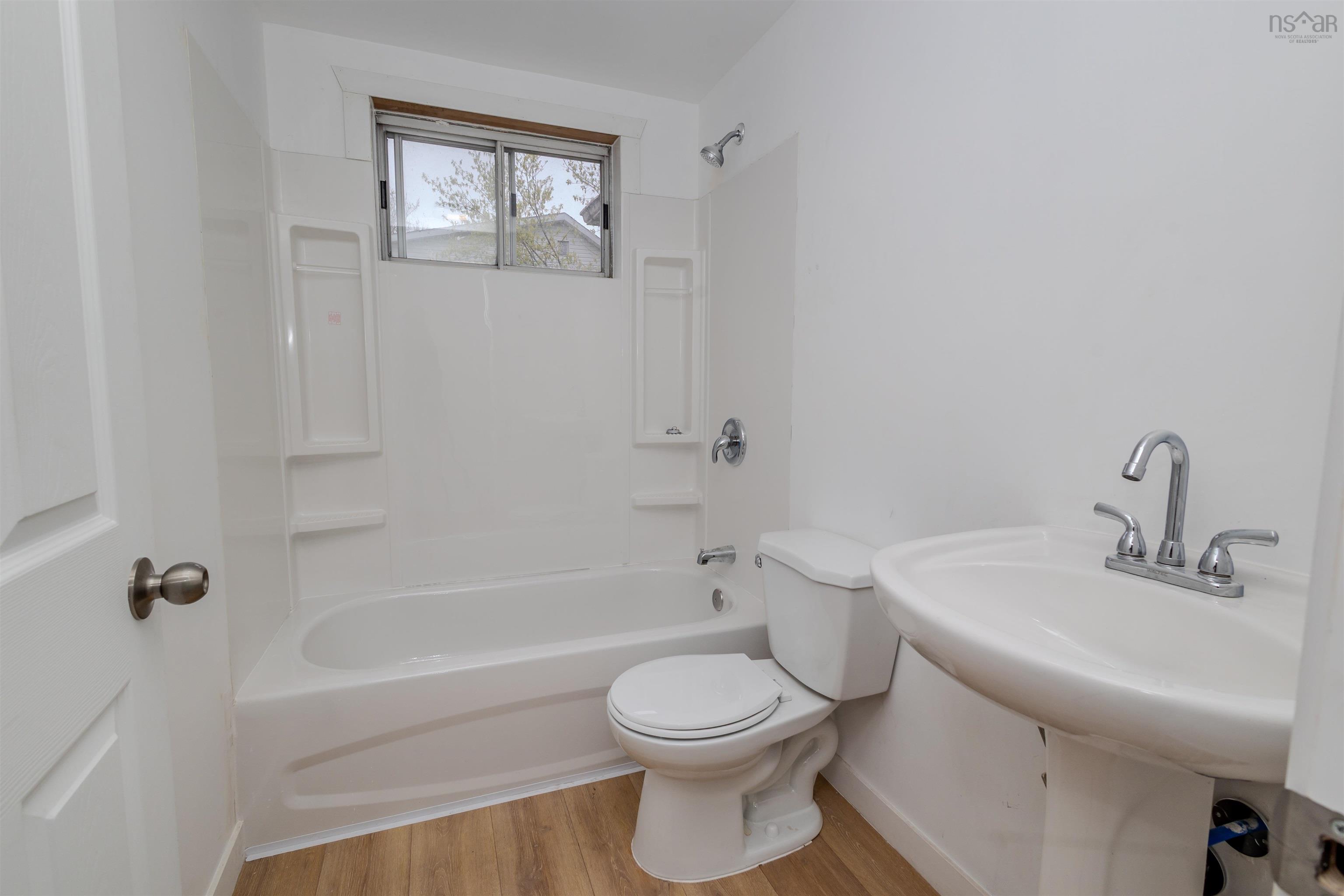 $244,900.00: 174 Brookland Street, Sydney