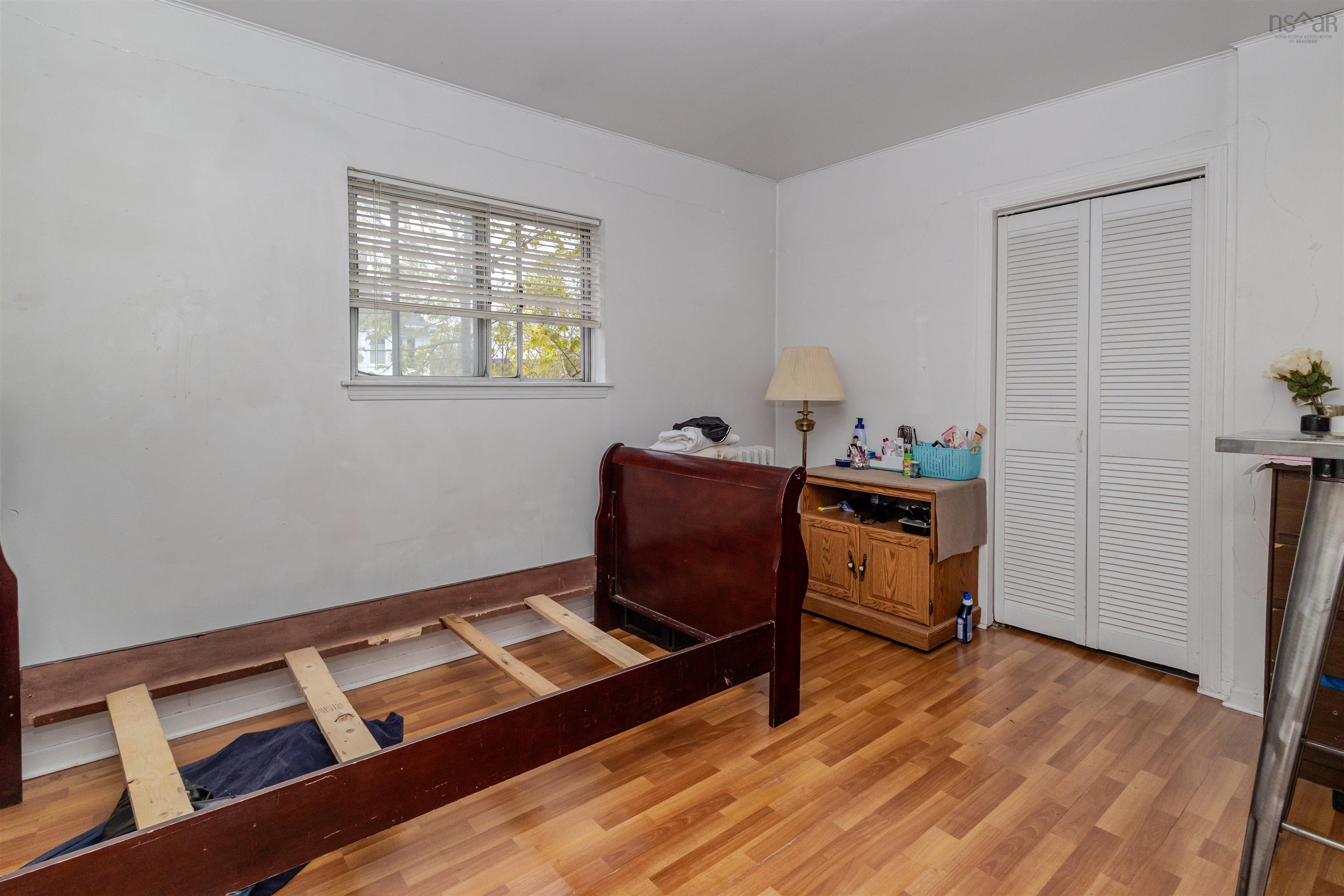 $244,900.00: 174 Brookland Street, Sydney