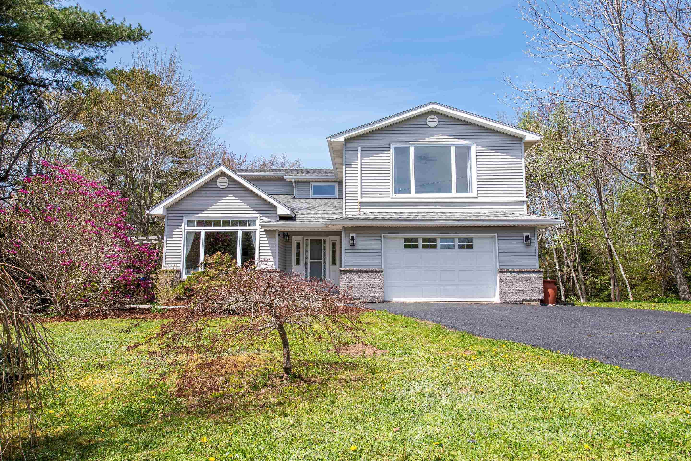 $1,100,000.00: 32 Winley Drive, Windsor Junction