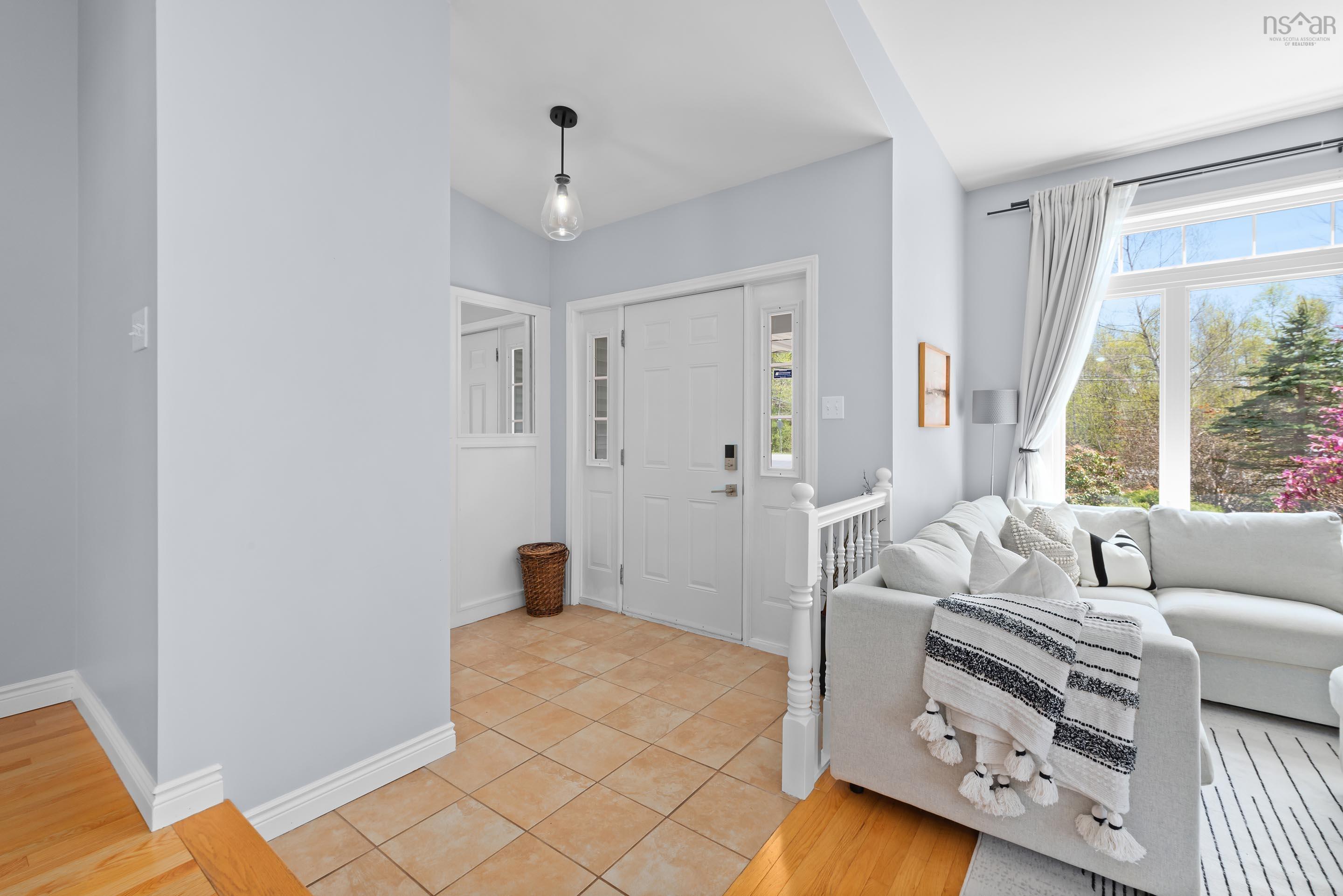 $1,100,000.00: 32 Winley Drive, Windsor Junction
