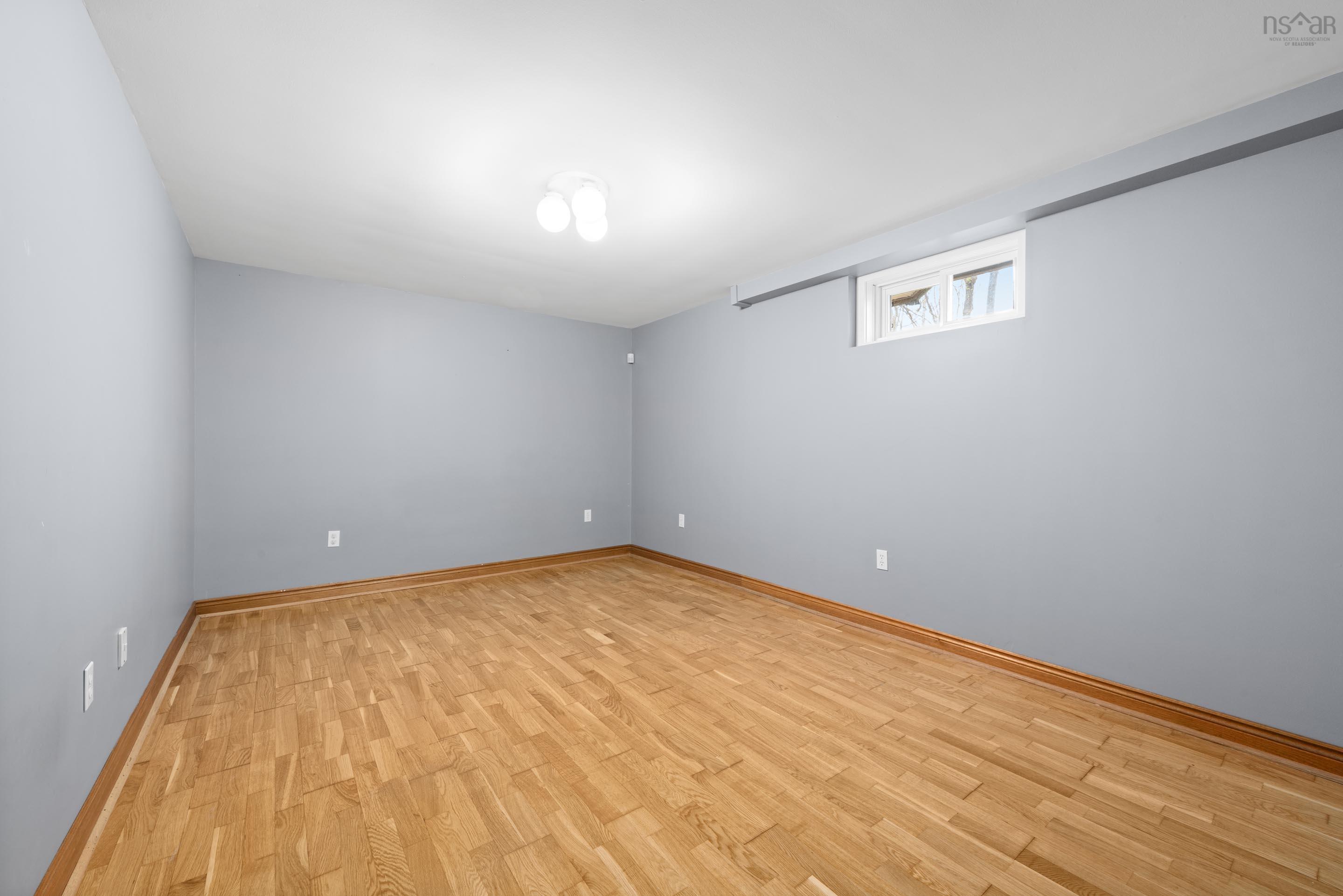 $1,100,000.00: 32 Winley Drive, Windsor Junction