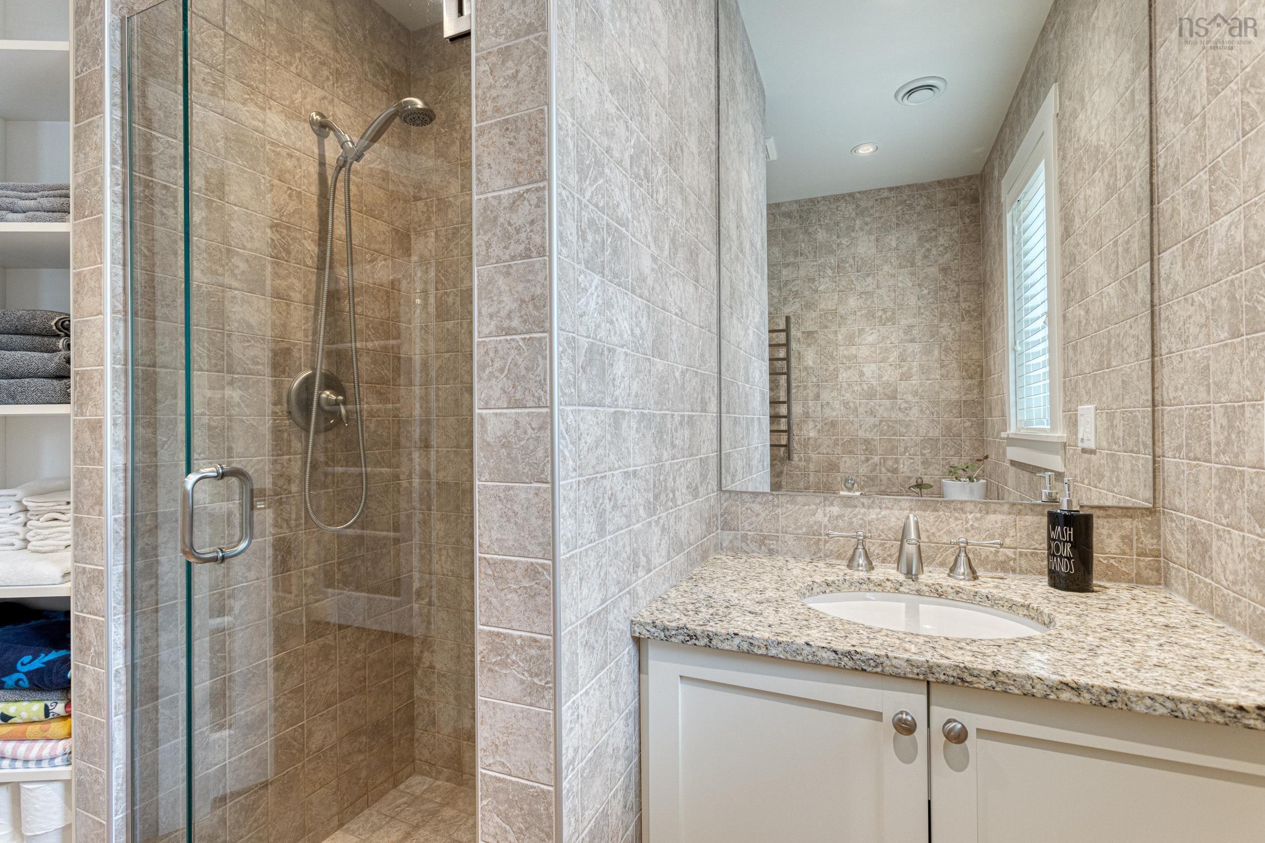 $539,900.00: 5 Spinnaker Drive, Deep Cove
