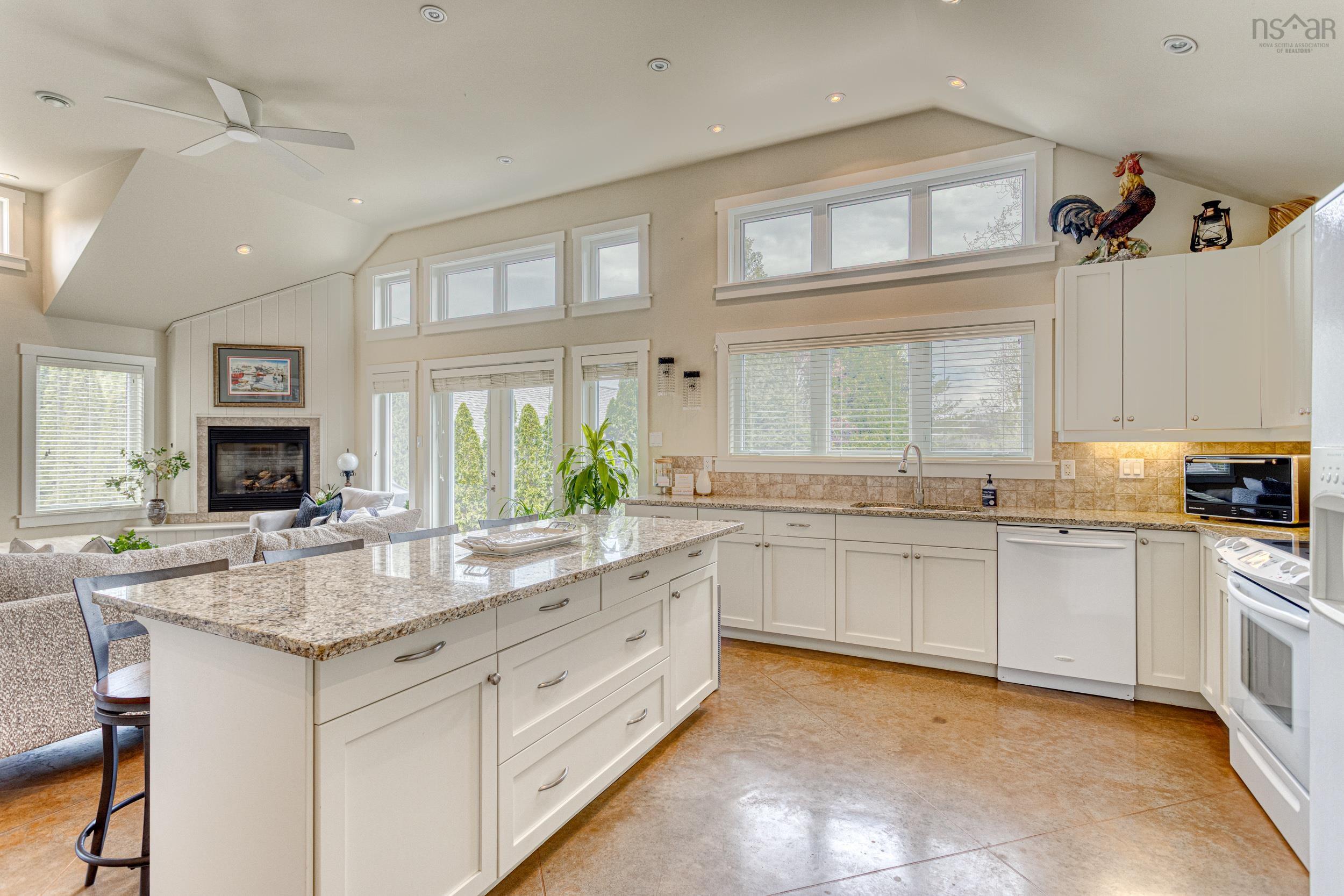 $539,900.00: 5 Spinnaker Drive, Deep Cove