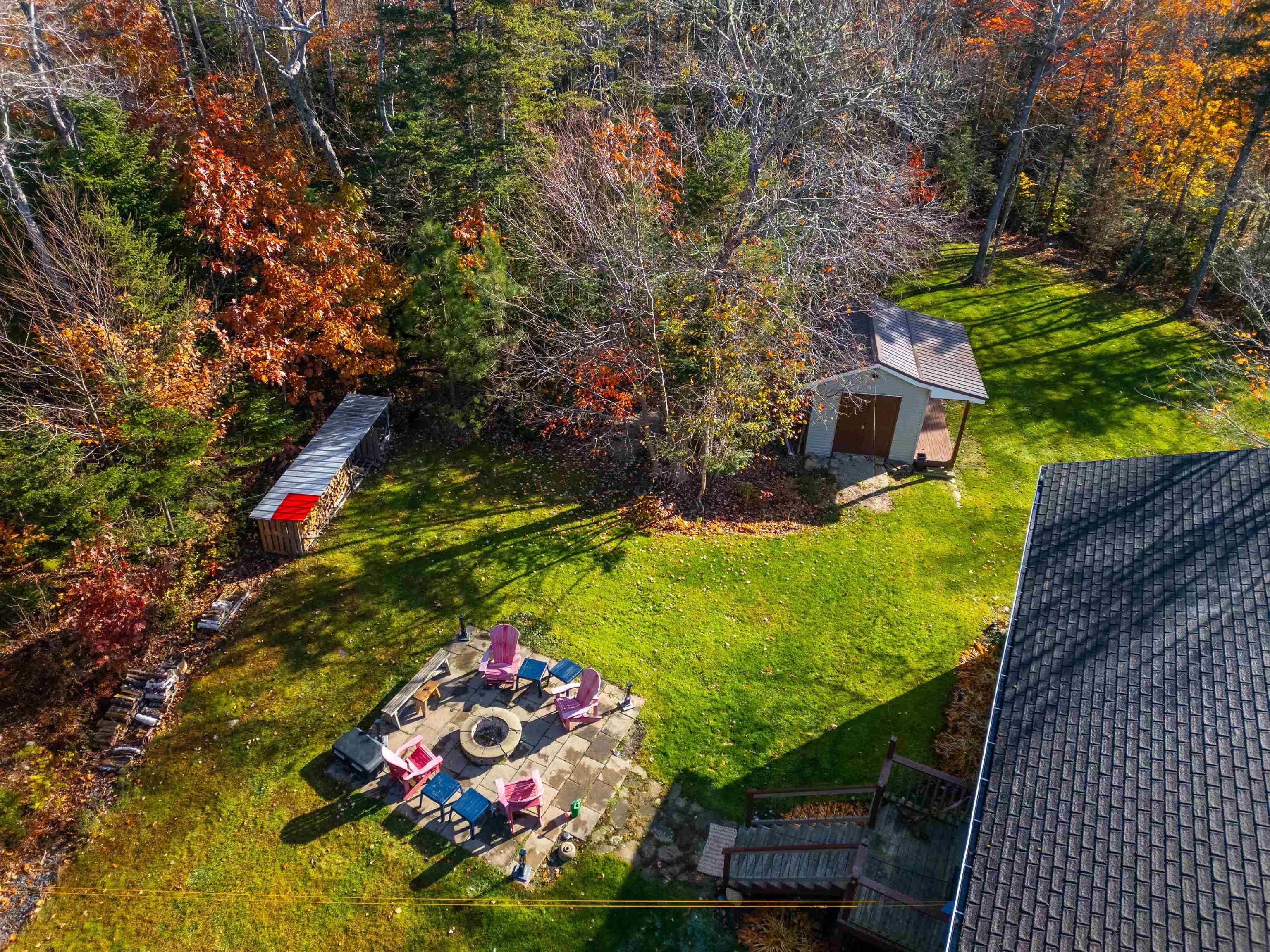 $829,900.00: 6 Sherwood Drive, Stillwater Lake