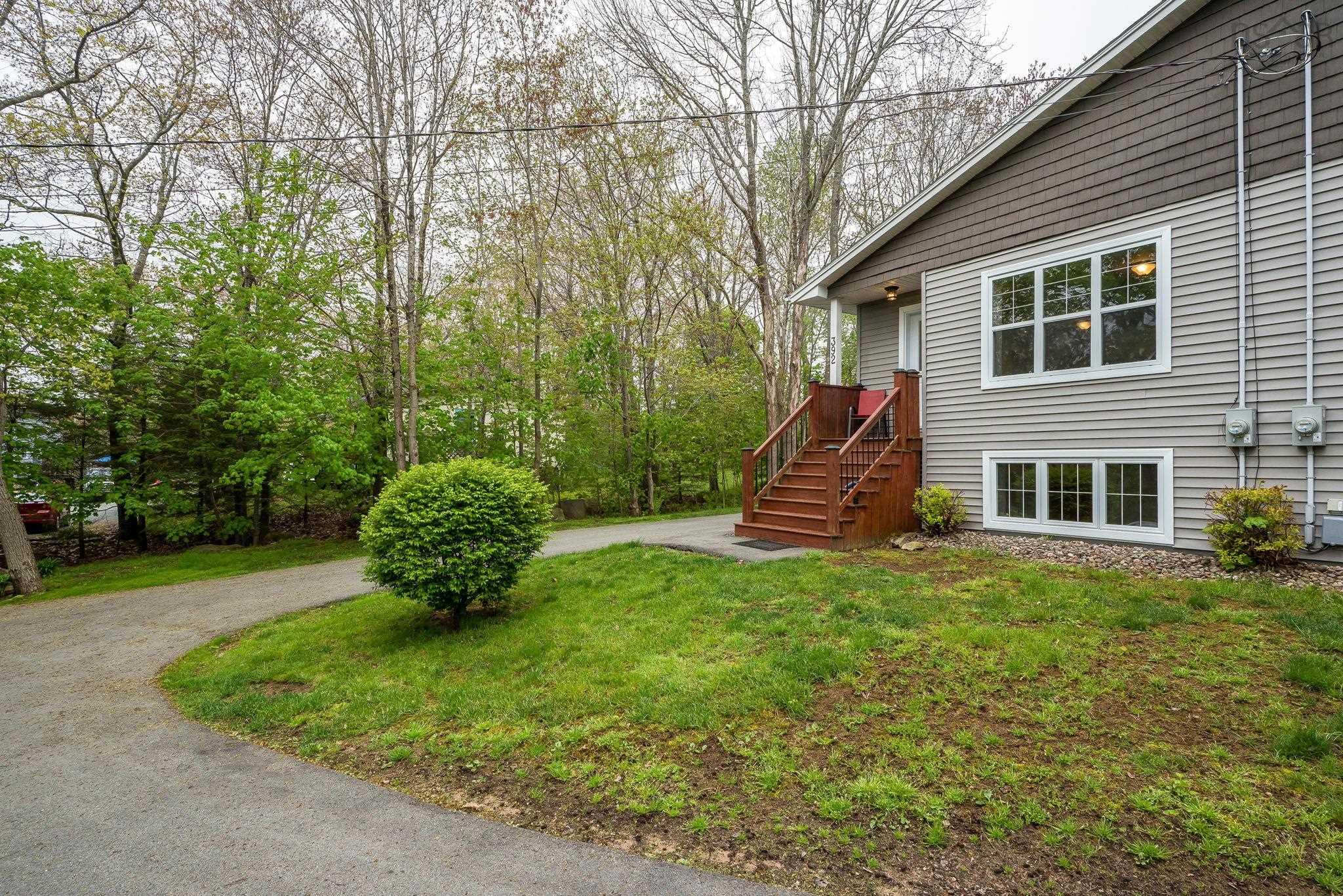 $514,900.00: 392 Rocky Lake Drive, Bedford