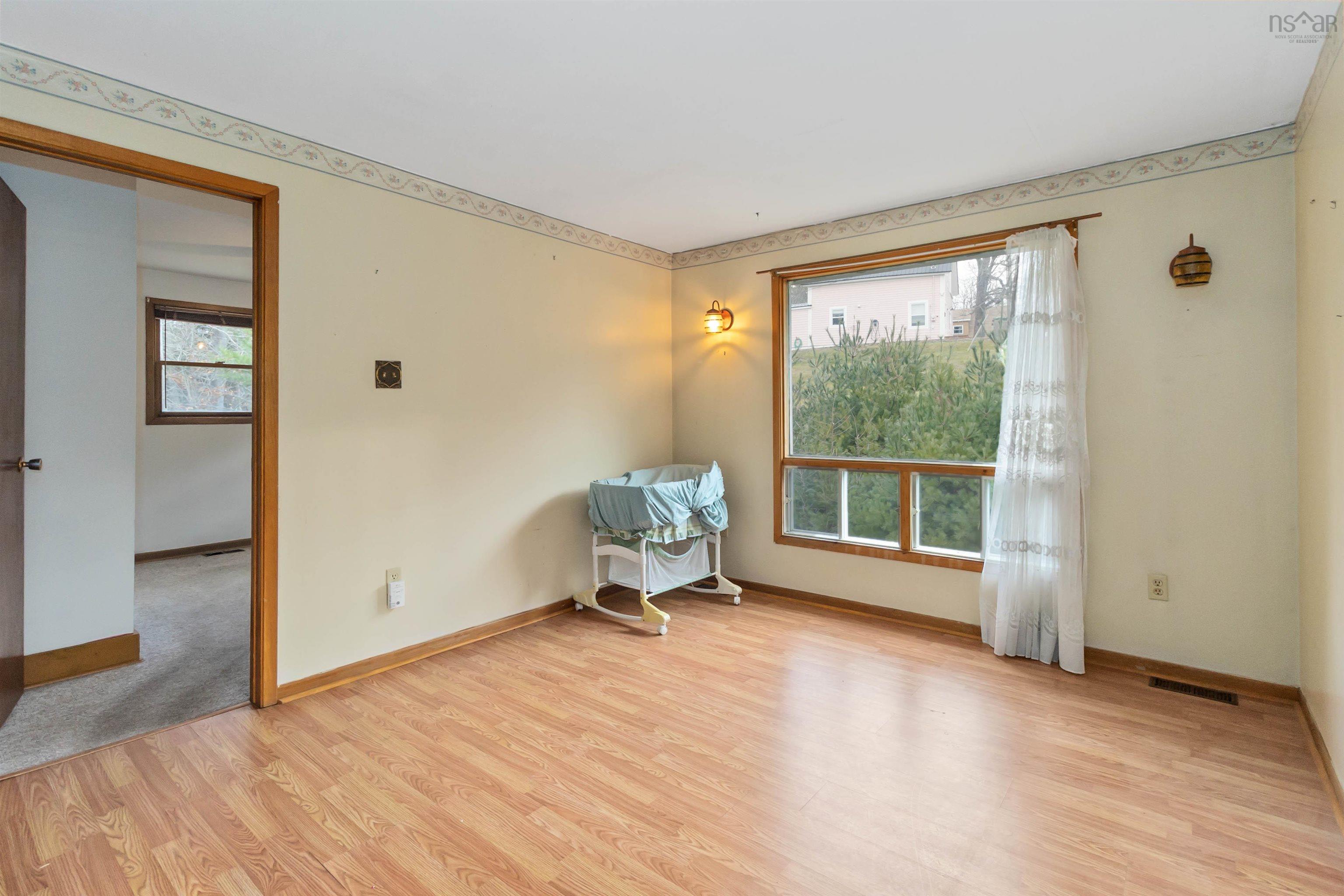 $199,000.00: 178 Fairmont Street, Mahone Bay