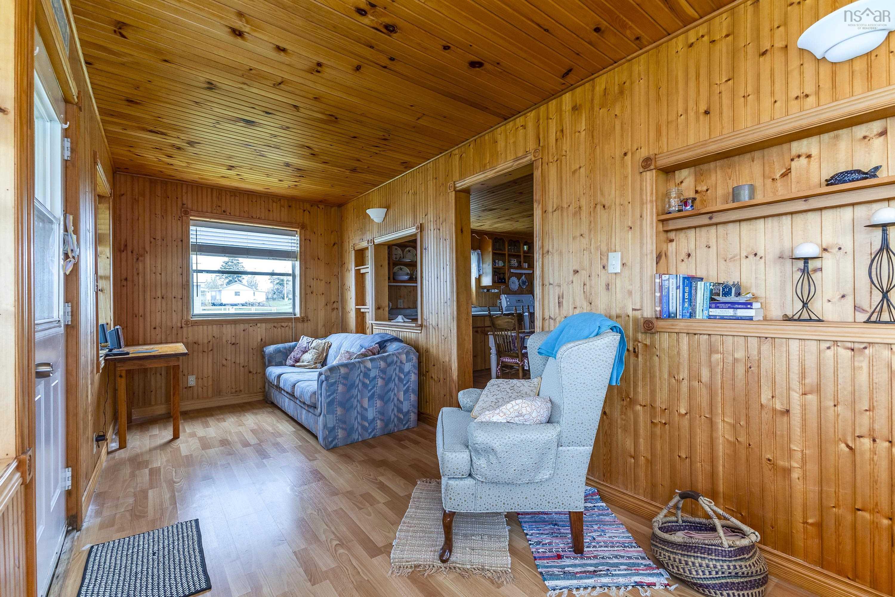 $289,900.00: 56 Poplar Lane, Brule Point