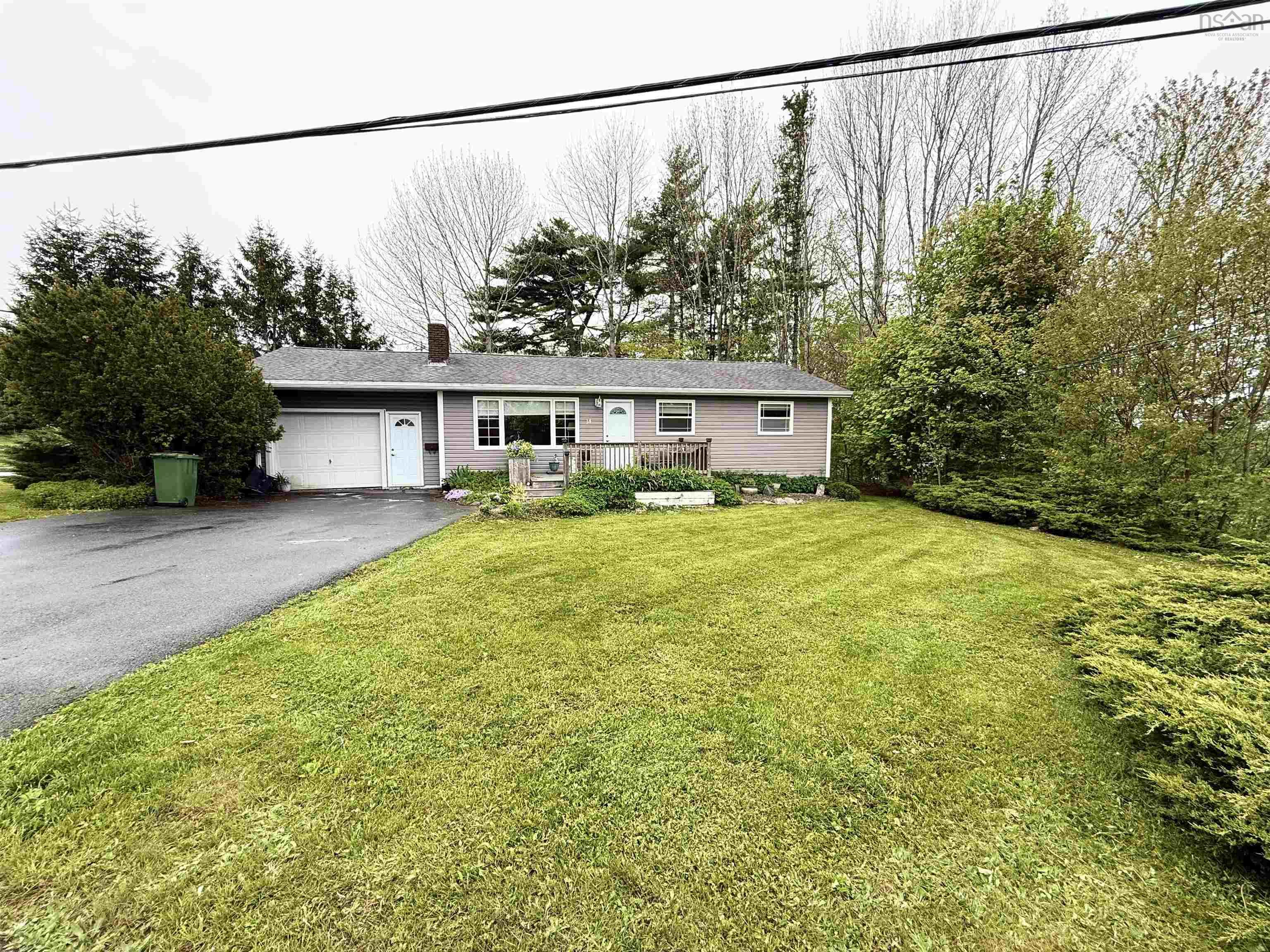 $299,900.00: 14 Centennial Street, Bridgewater