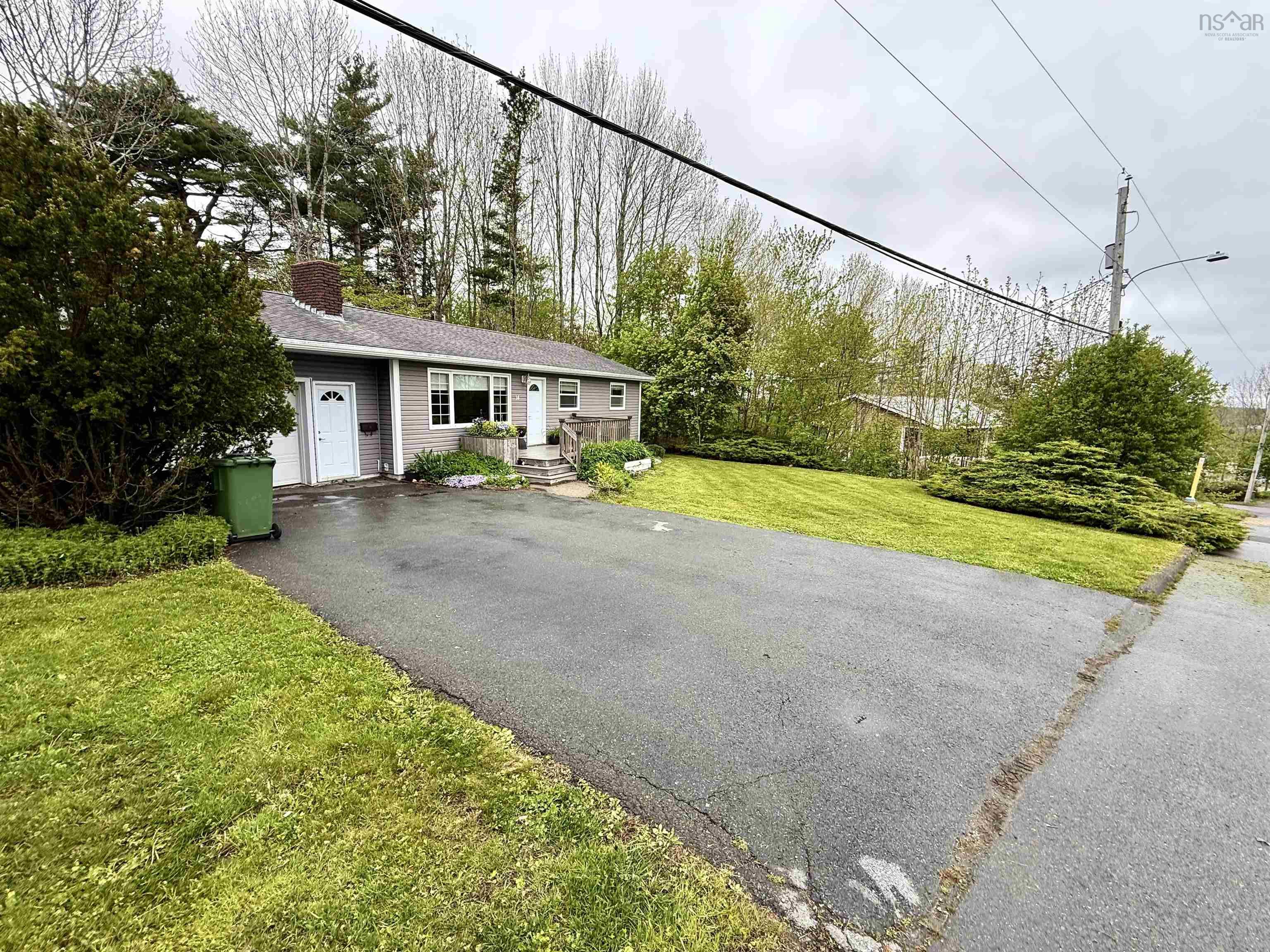 $299,900.00: 14 Centennial Street, Bridgewater