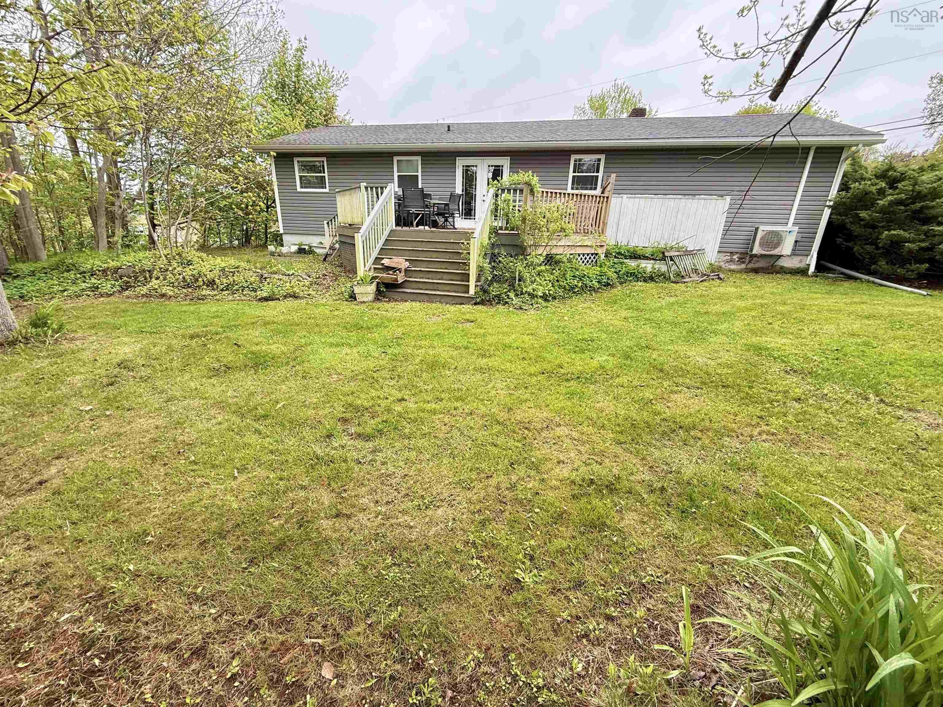 $299,900.00: 14 Centennial Street, Bridgewater