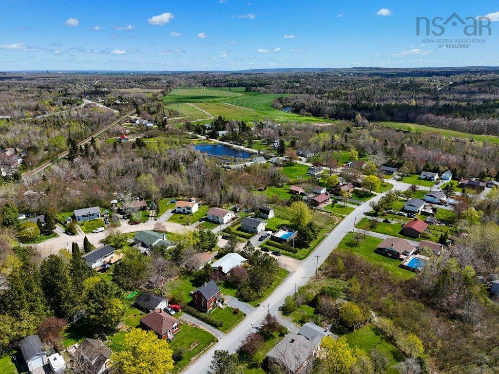 $519,900.00: 1 Martin Court, Lantz