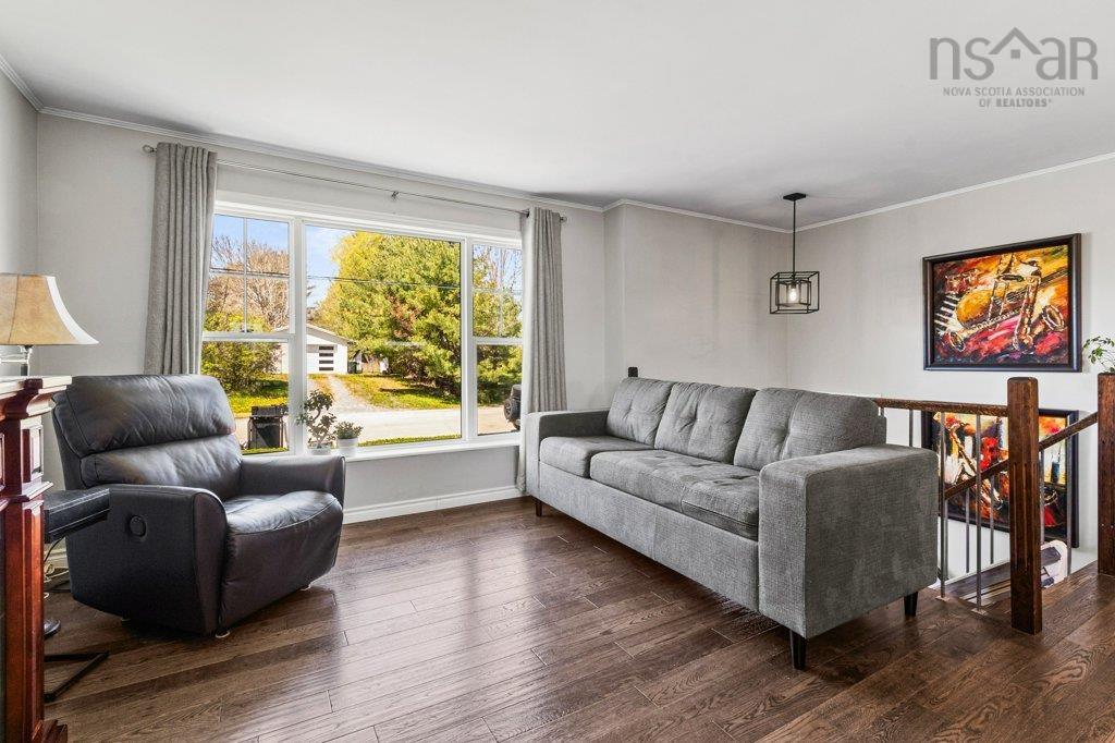 $519,900.00: 1 Martin Court, Lantz