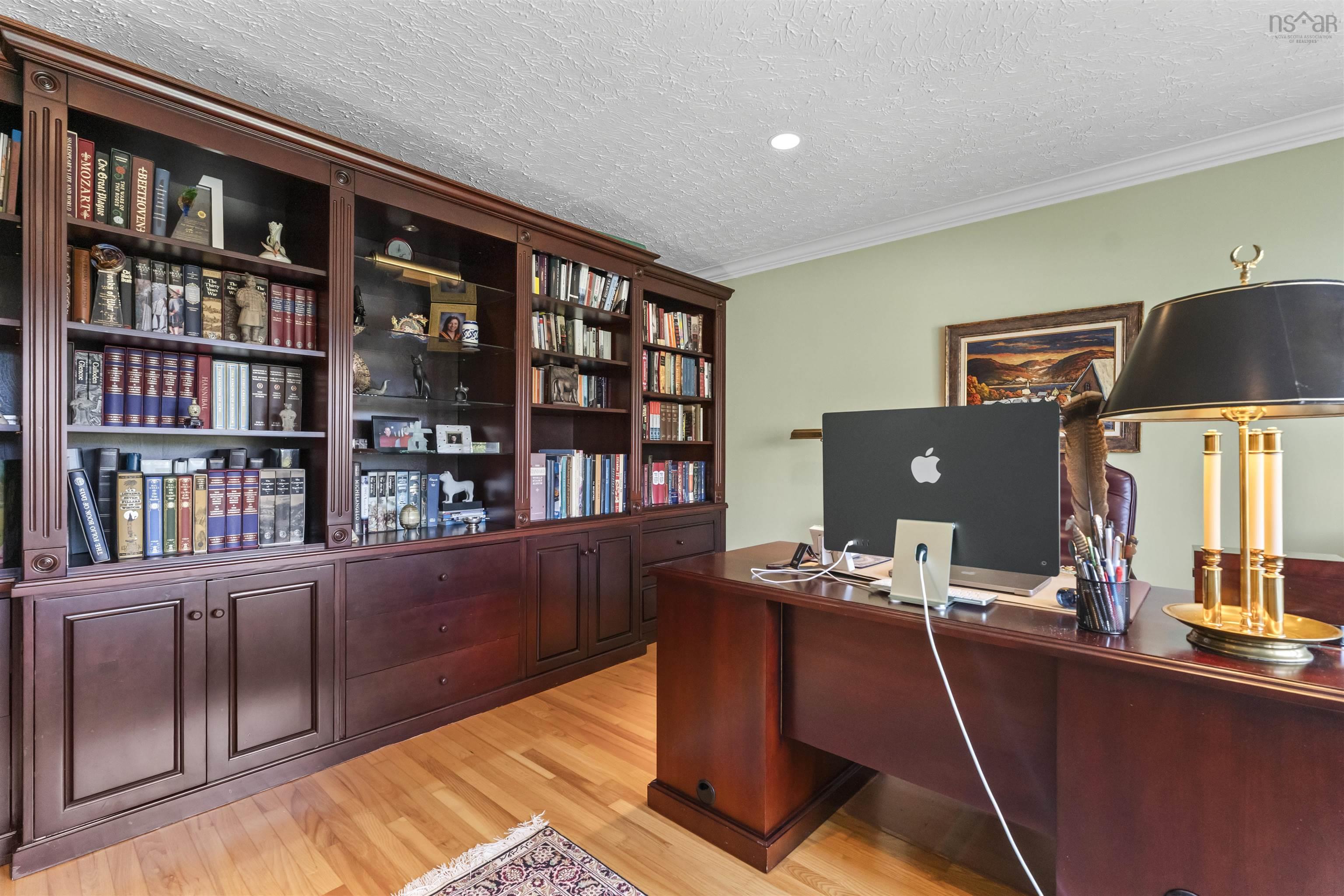 $1,589,900.00: 1731 Dunvegan Drive, Halifax
