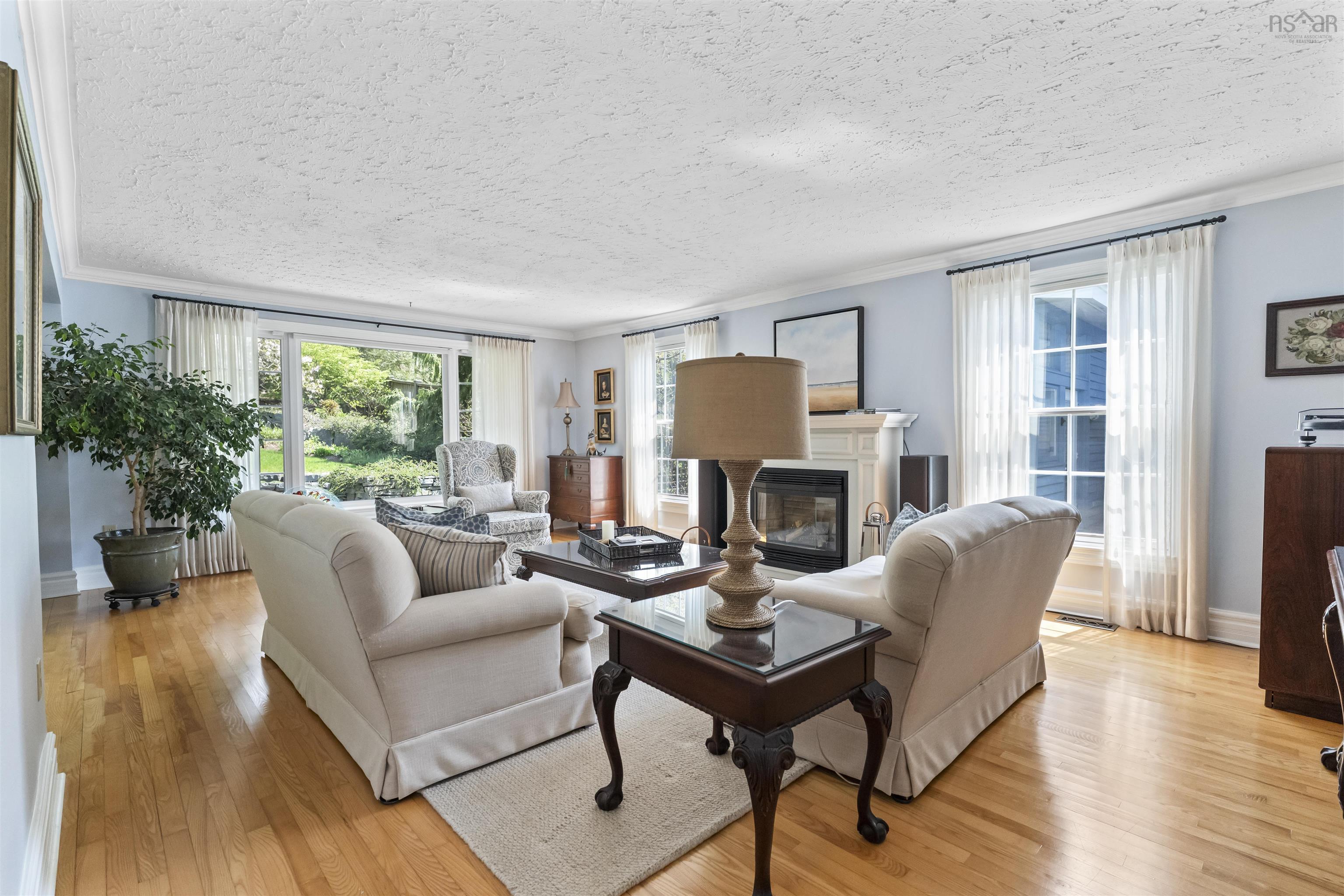$1,589,900.00: 1731 Dunvegan Drive, Halifax