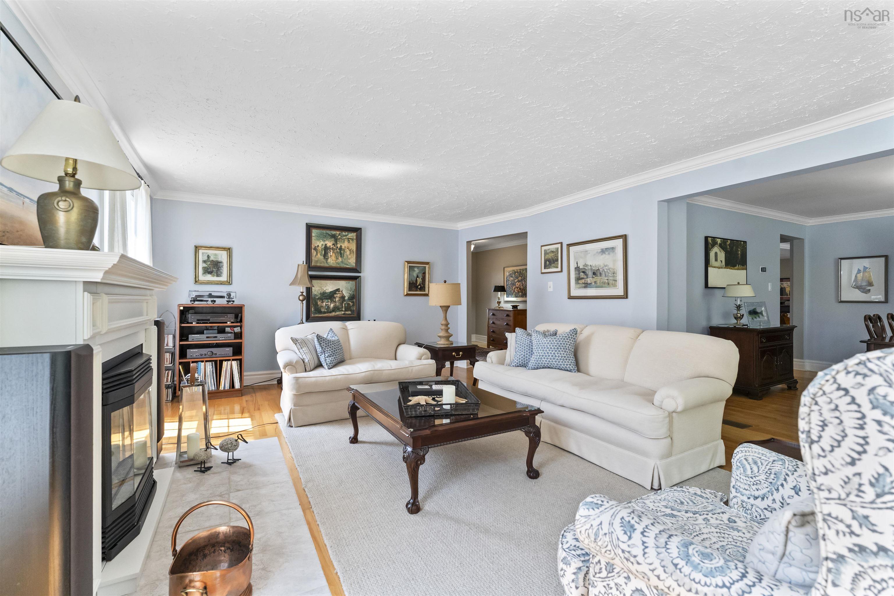 $1,589,900.00: 1731 Dunvegan Drive, Halifax