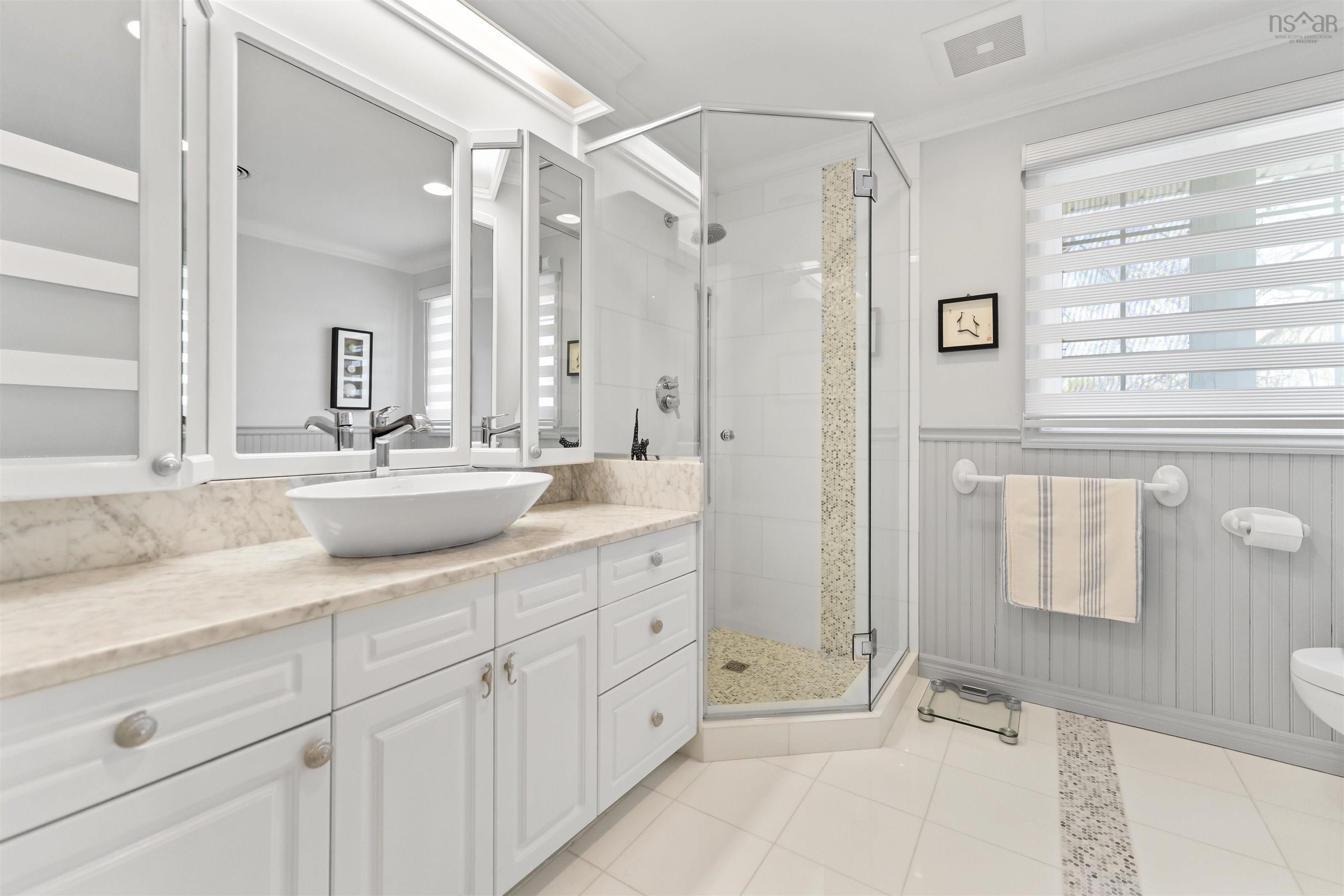 $1,589,900.00: 1731 Dunvegan Drive, Halifax