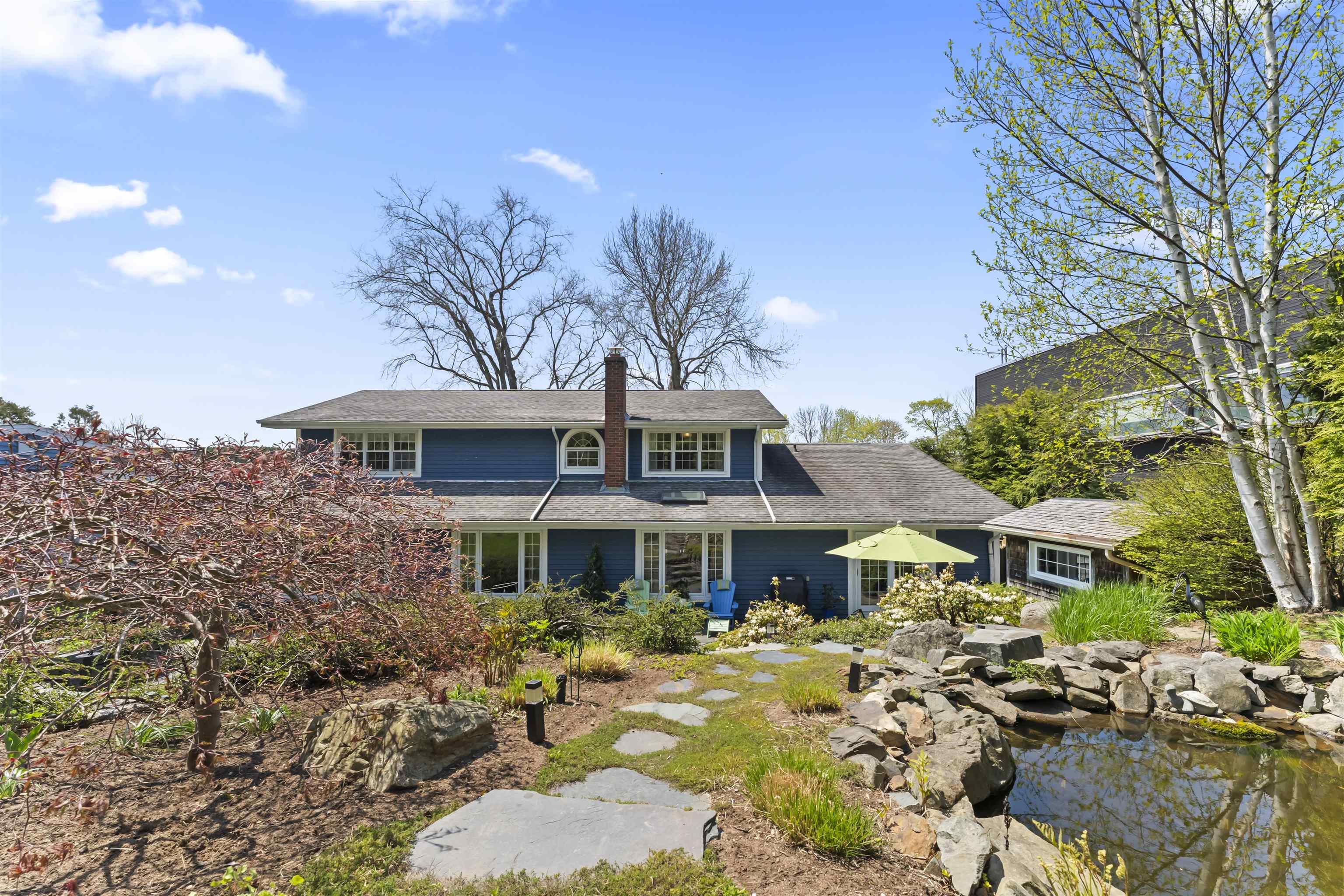 $1,589,900.00: 1731 Dunvegan Drive, Halifax
