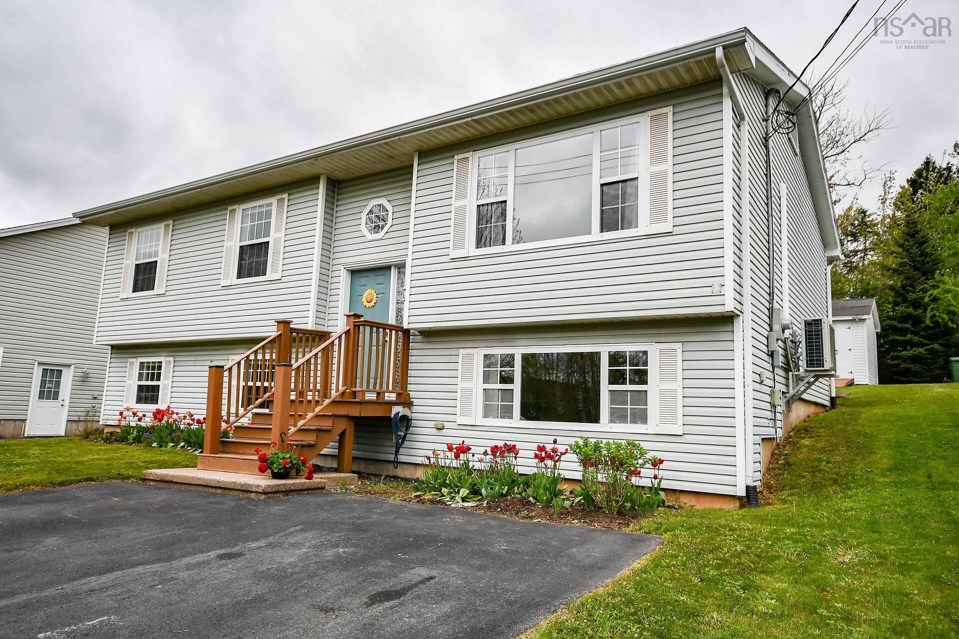 209 Beaver Bank Road, Beaver Bank, NS (MLS® 202511741)
