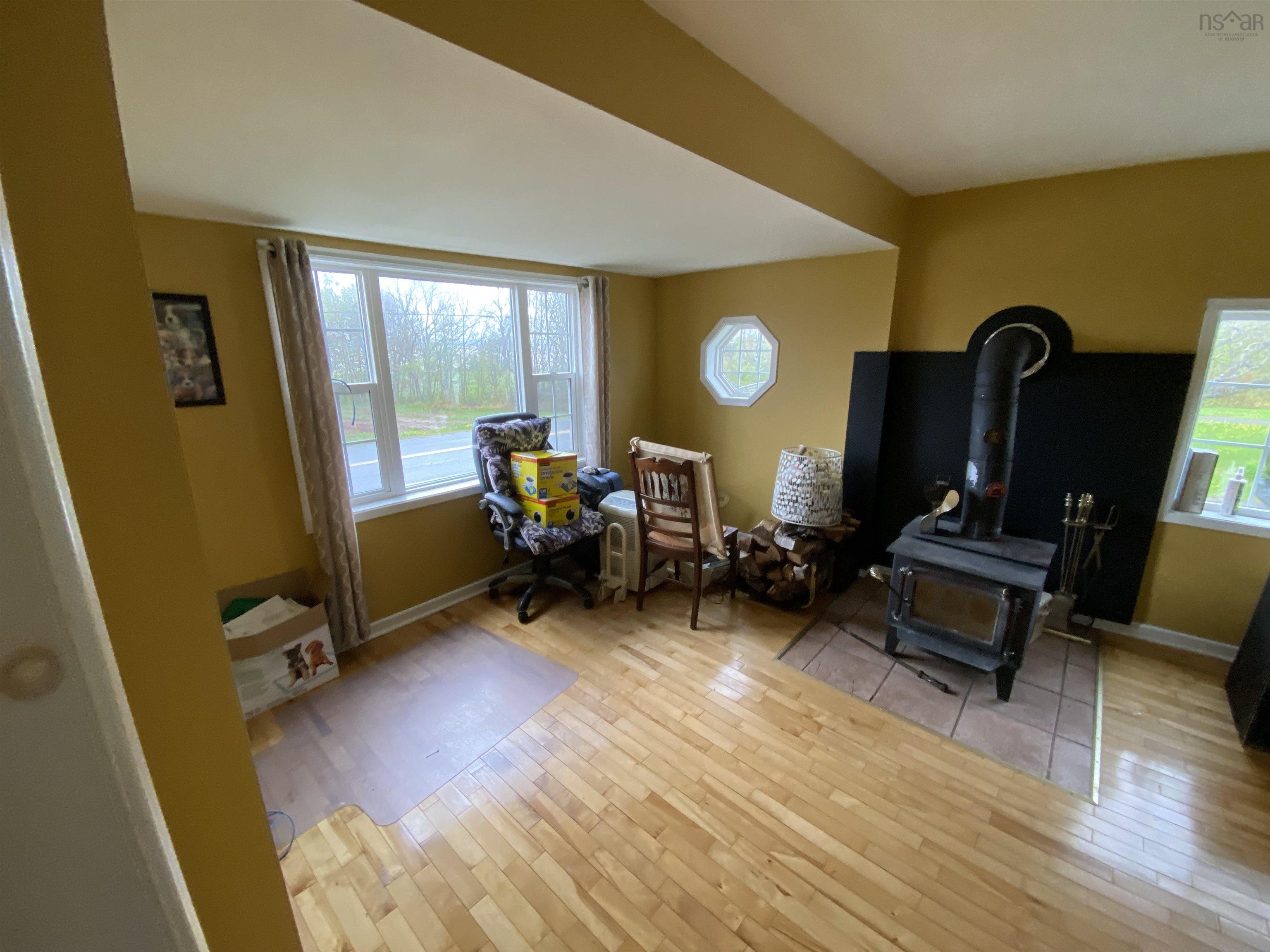 $289,900.00: 6918 Highway 215, Lower Selma