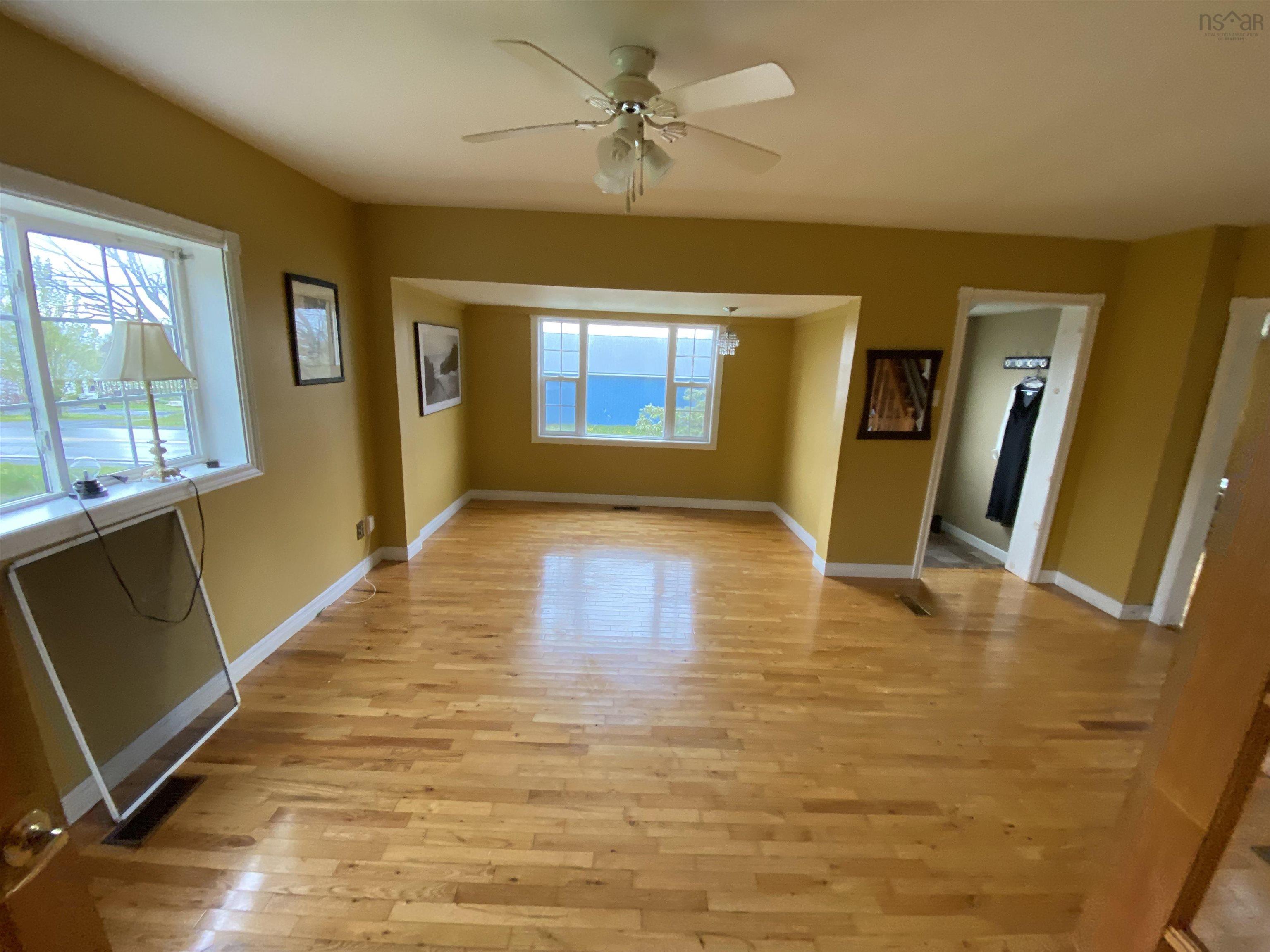 $289,900.00: 6918 Highway 215, Lower Selma