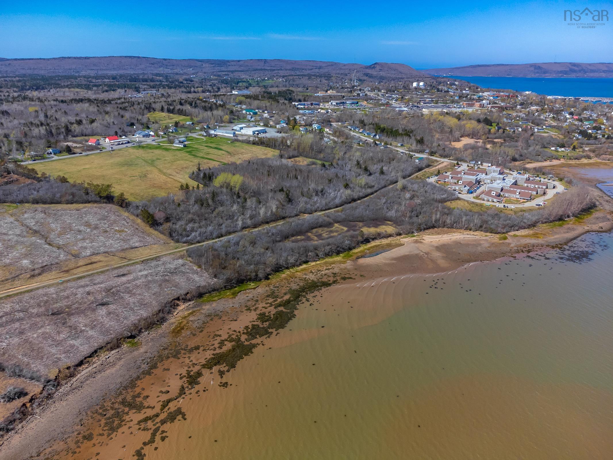 $1,100,000.00: Lot 1 Highway 303, Conway