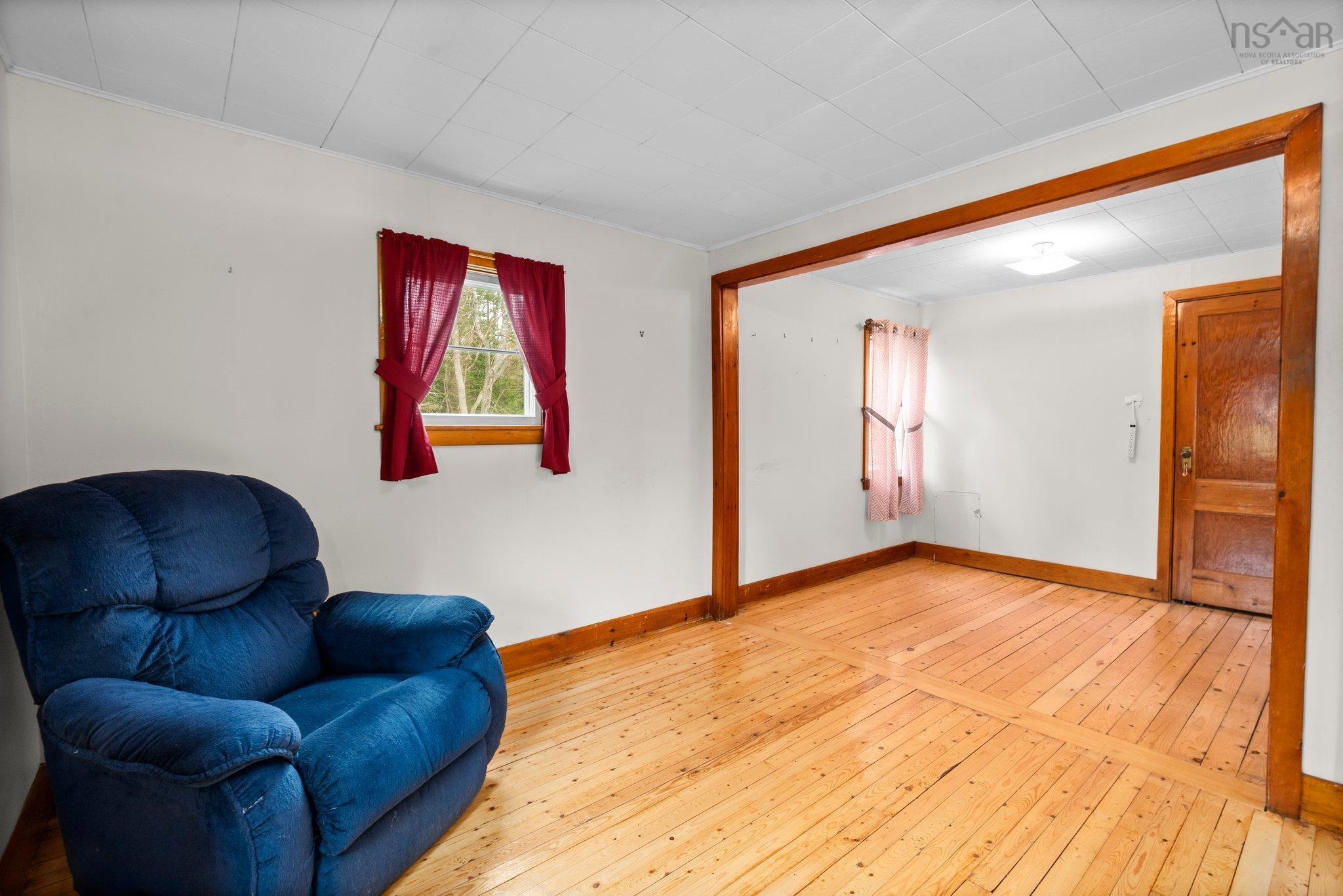 $249,900.00: 89 Highway 12, Chester Basin