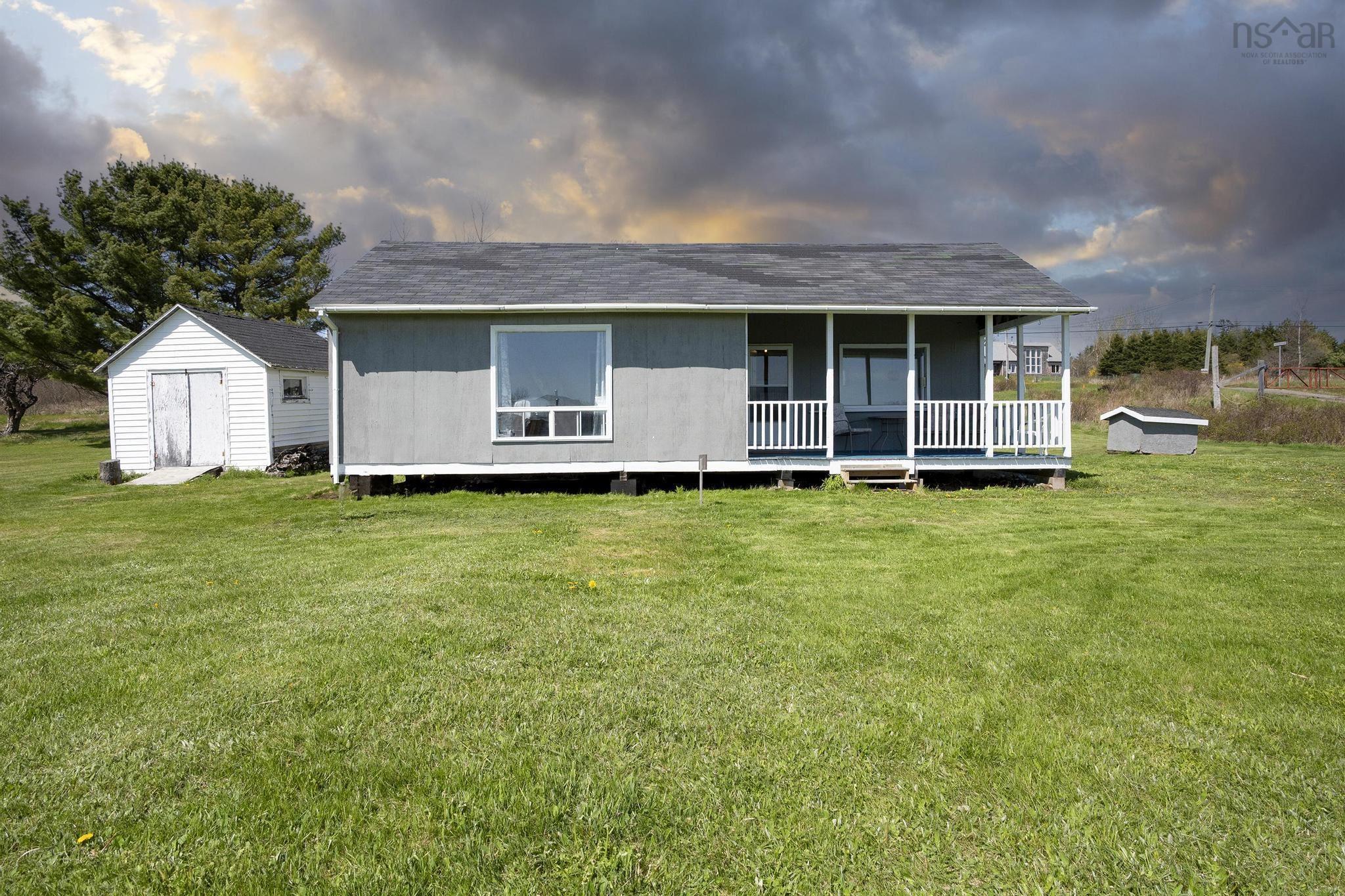 $154,900.00: 432 Hwy 2, Lower Five Islands