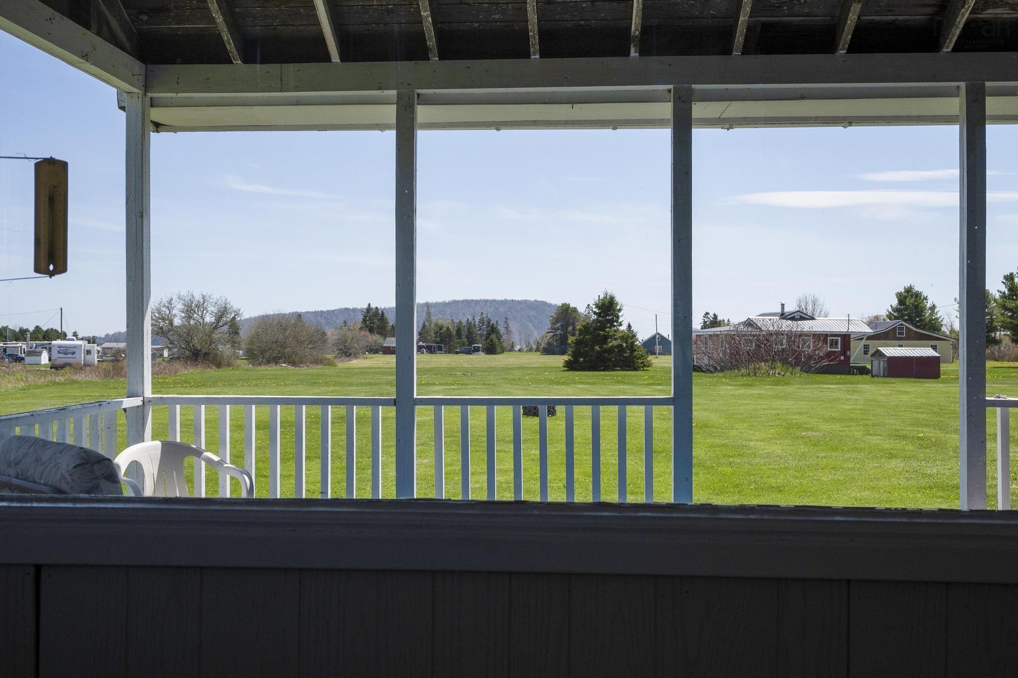 $154,900.00: 432 Hwy 2, Lower Five Islands