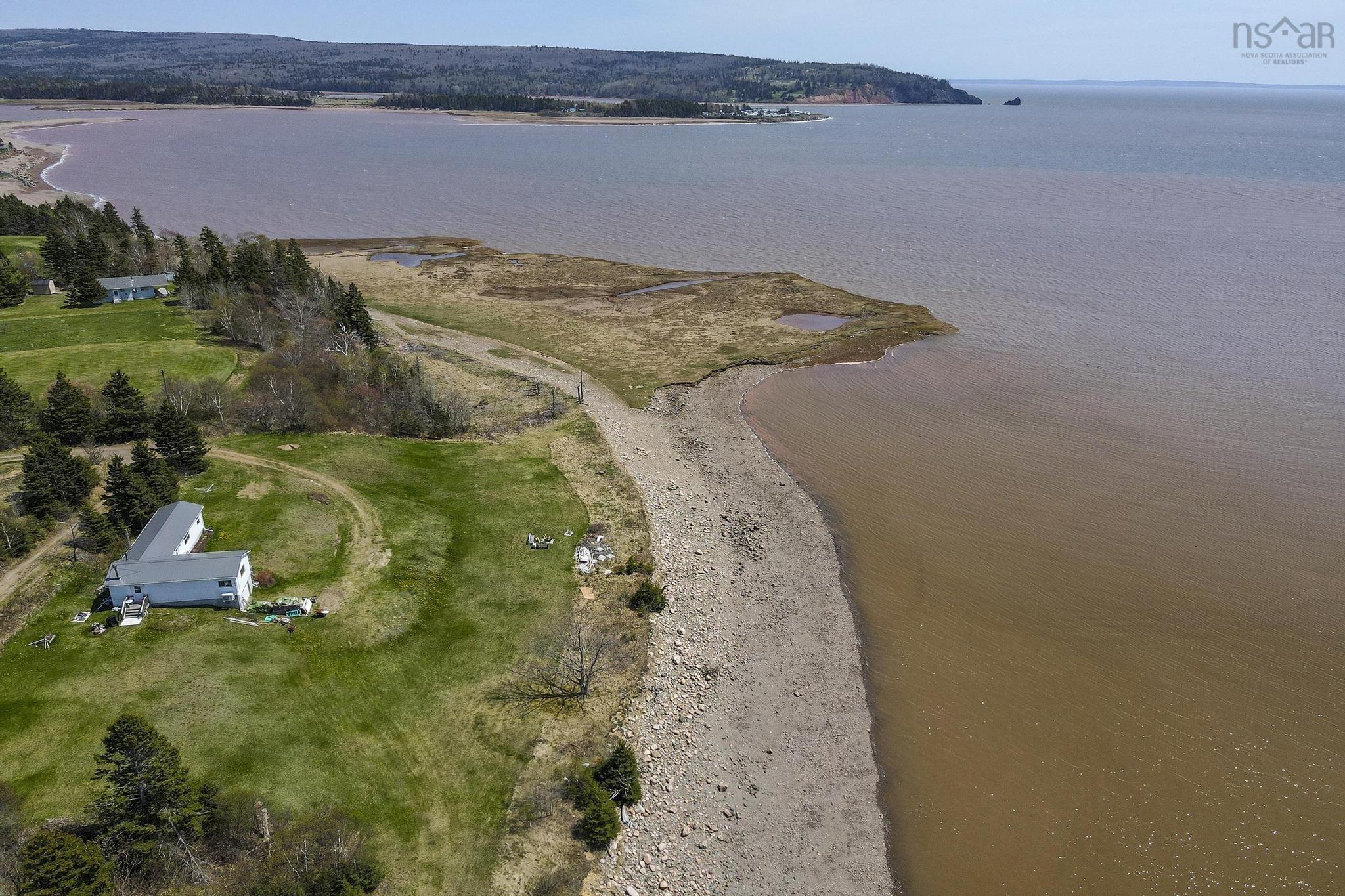 $154,900.00: 432 Hwy 2, Lower Five Islands