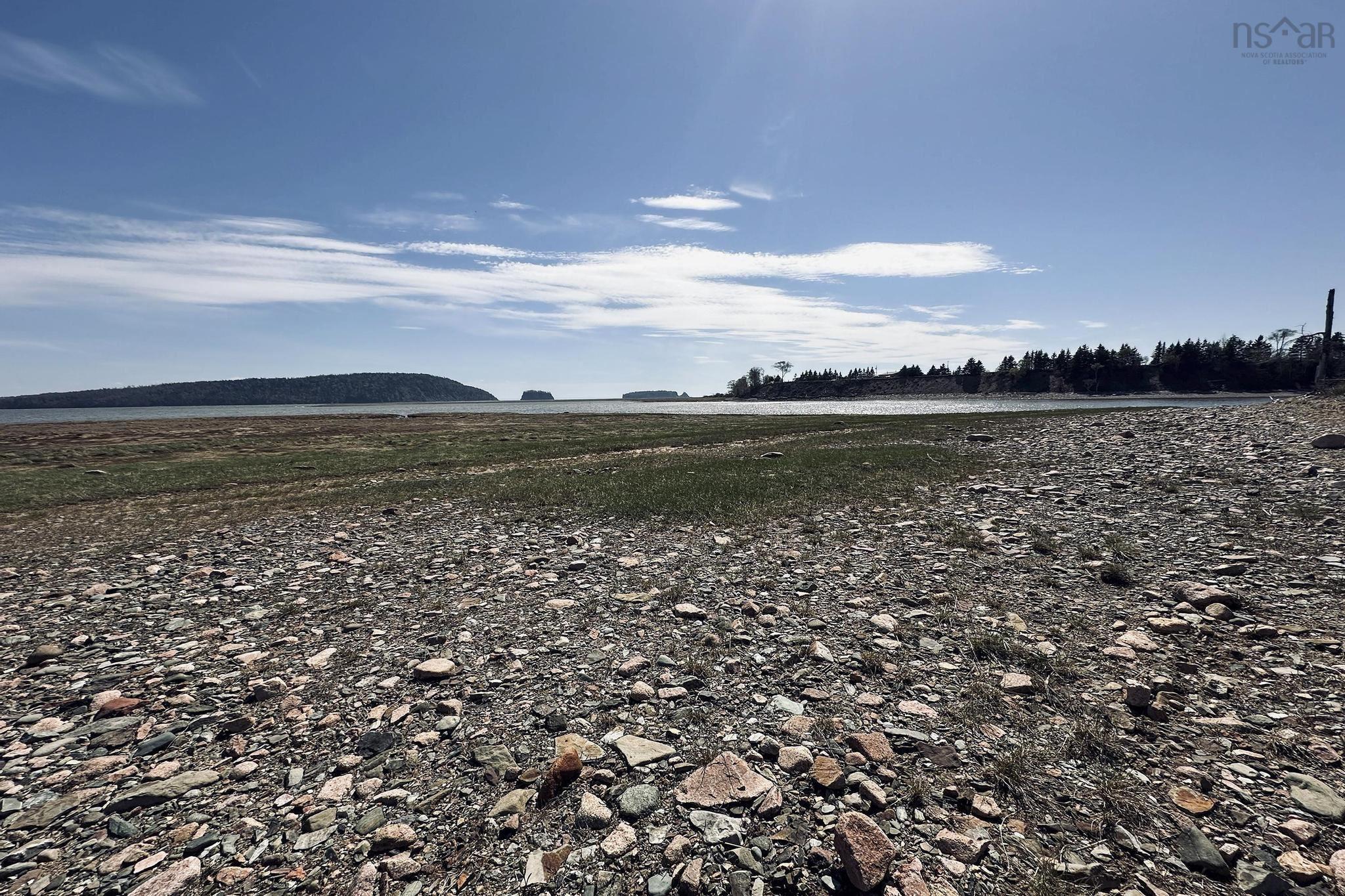 $154,900.00: 432 Hwy 2, Lower Five Islands