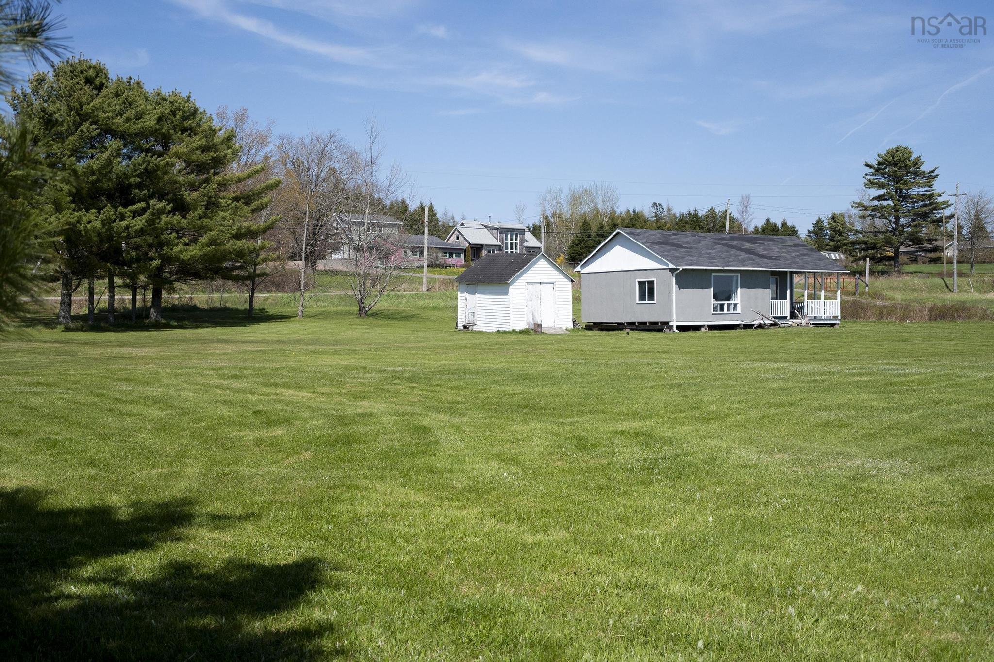$154,900.00: 432 Hwy 2, Lower Five Islands