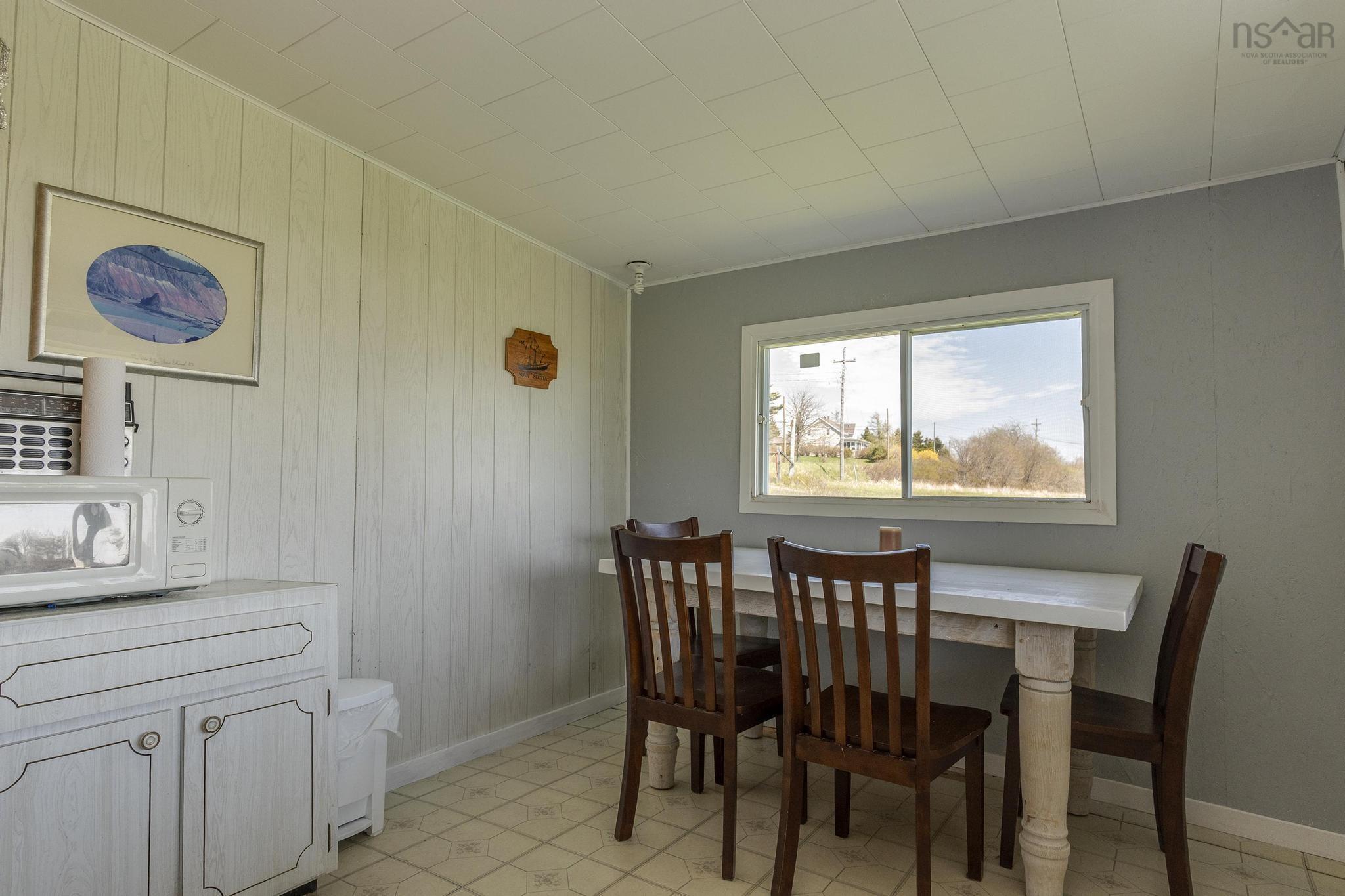 $154,900.00: 432 Hwy 2, Lower Five Islands