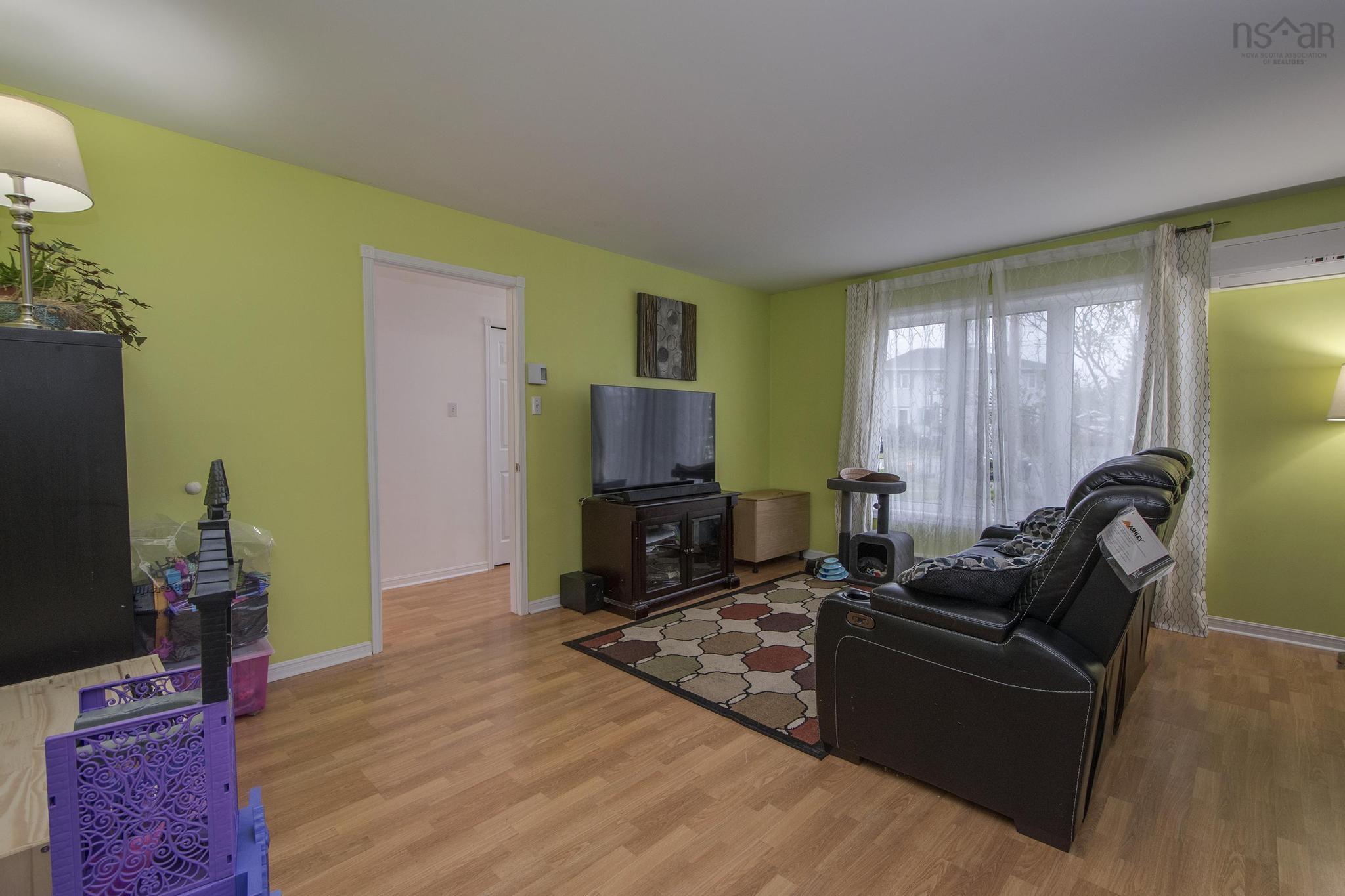$399,900.00: 62 Thorncrest Court, Eastern Passage