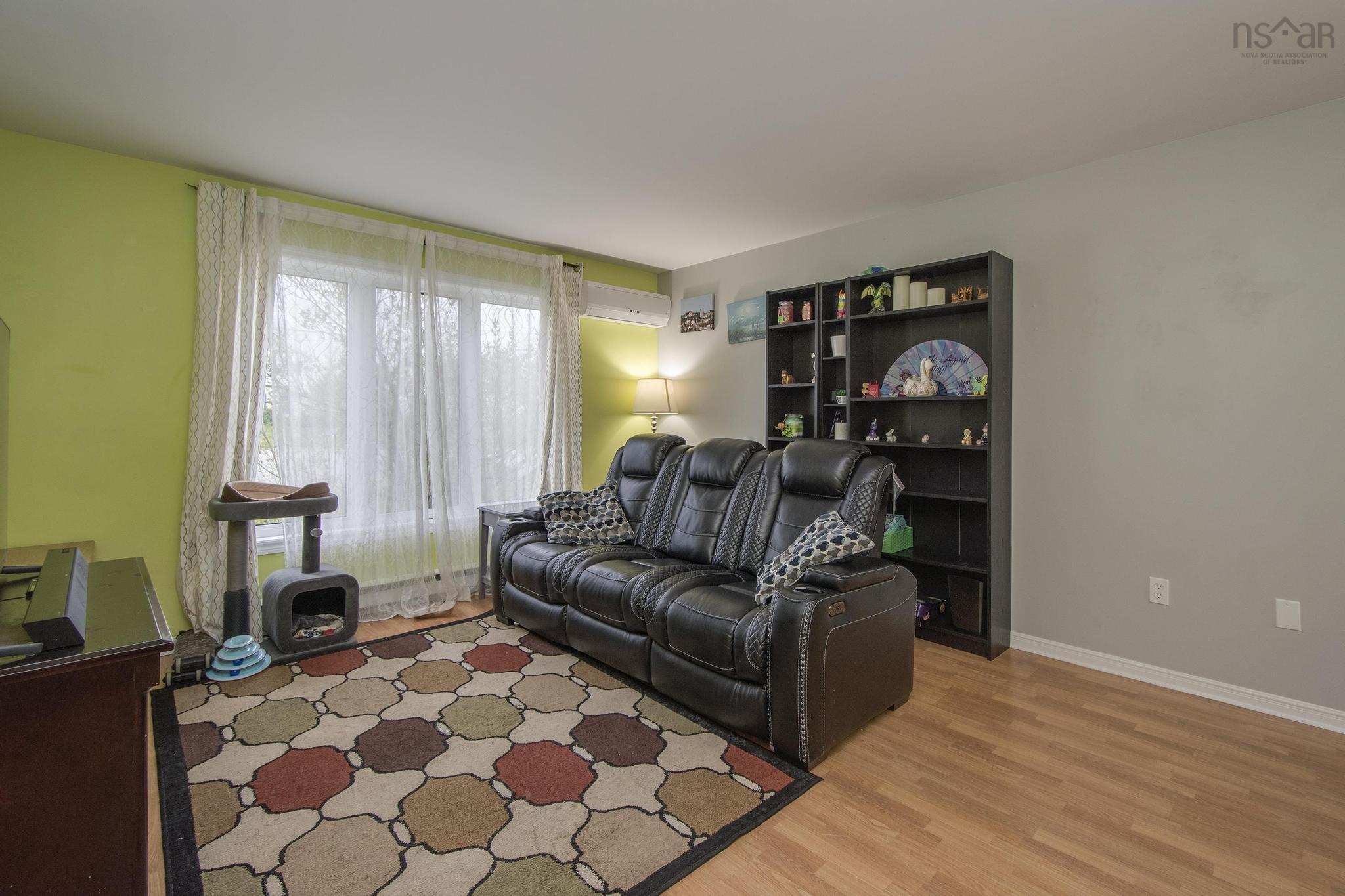 $399,900.00: 62 Thorncrest Court, Eastern Passage