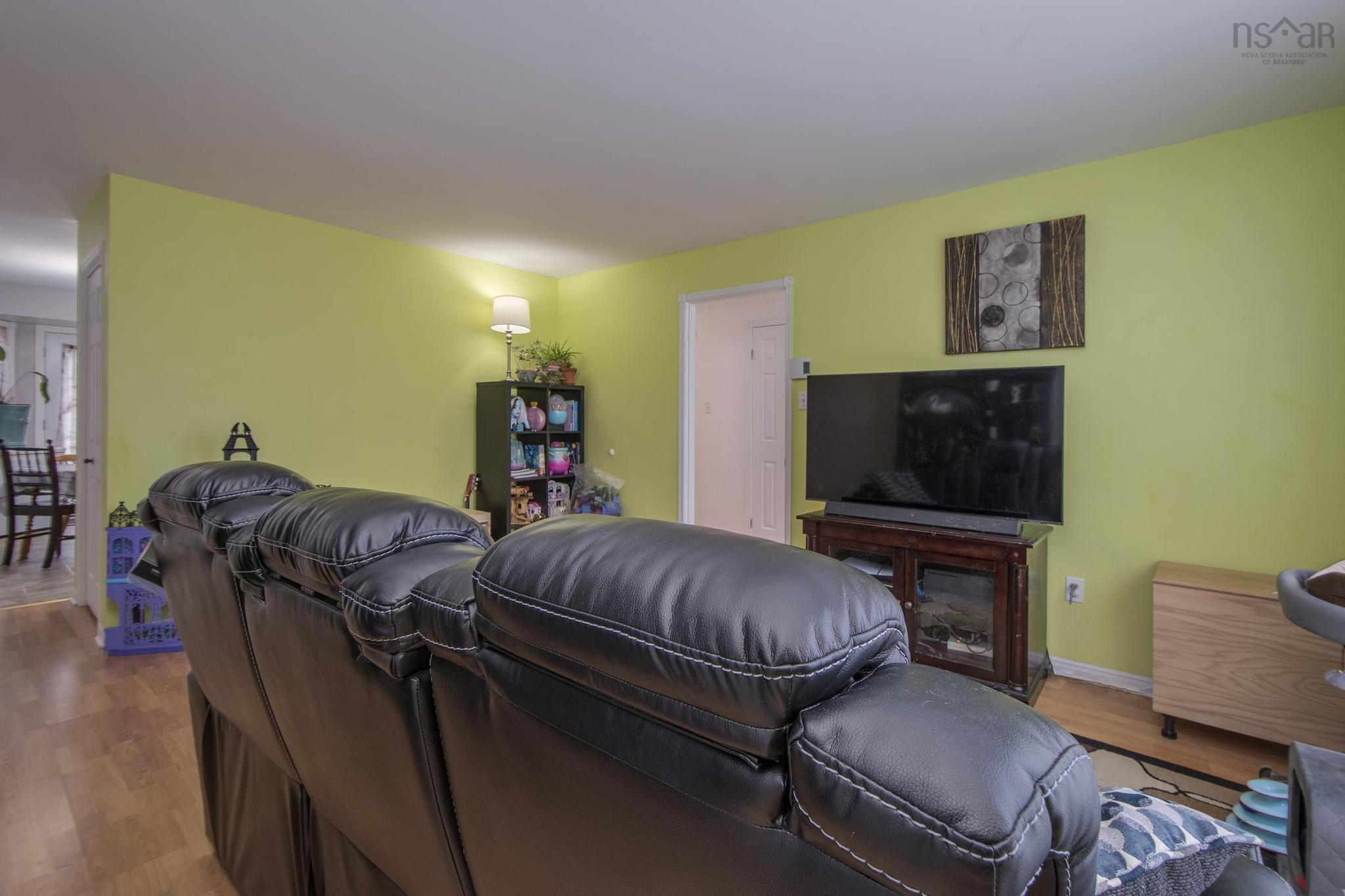 $399,900.00: 62 Thorncrest Court, Eastern Passage