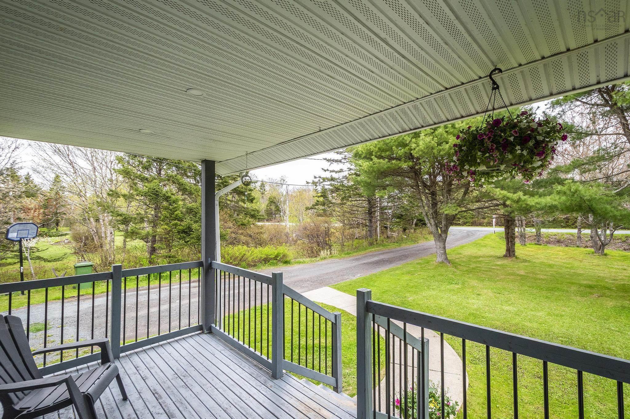 $579,900.00: 83 Greenough Drive, Porters Lake