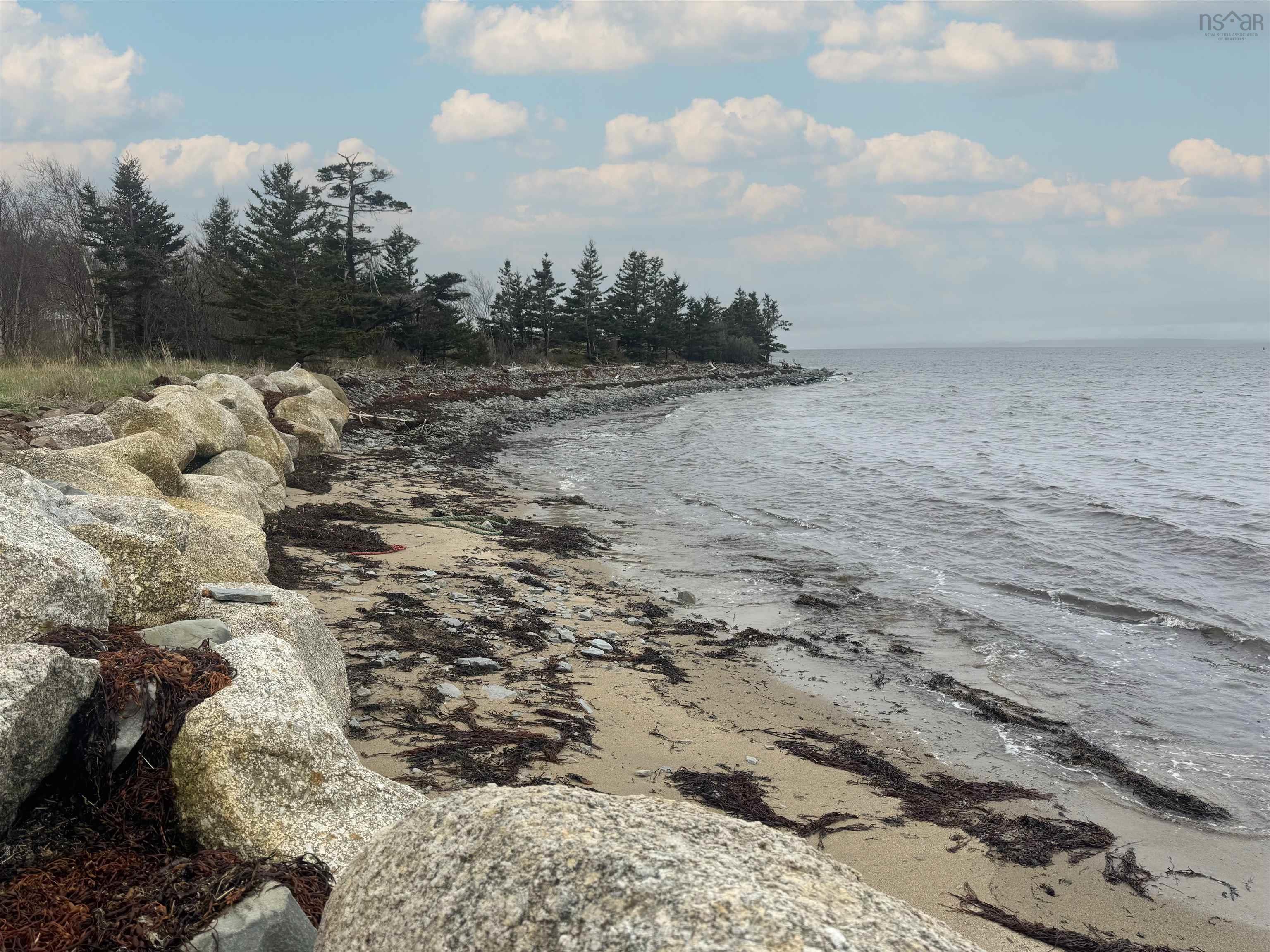 $260,000.00: Lot Fort Point Road, Weymouth North