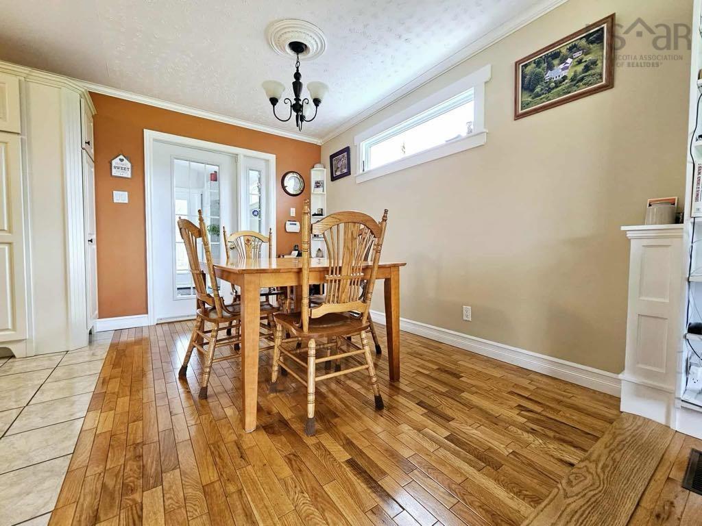 $439,000.00: 431 Mountain Lee Road, Upper Brookside
