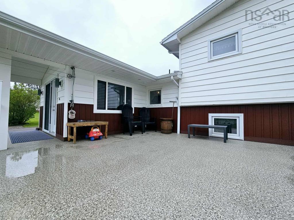 $439,000.00: 431 Mountain Lee Road, Upper Brookside