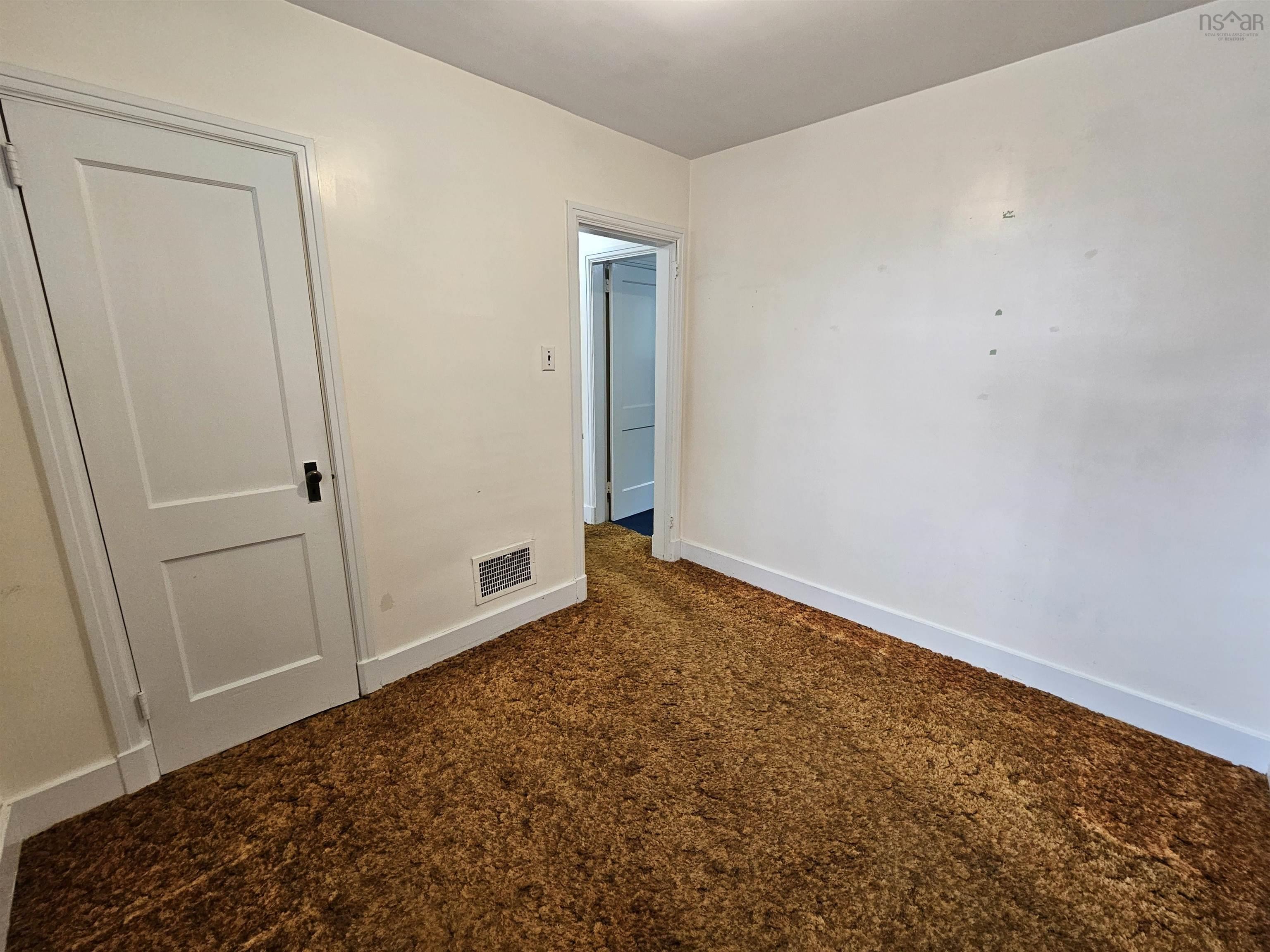 $269,900.00: 98 Wood Street, Truro