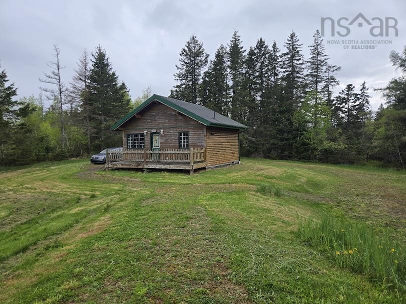 $990,000.00: 8627 311 Highway, Balfron