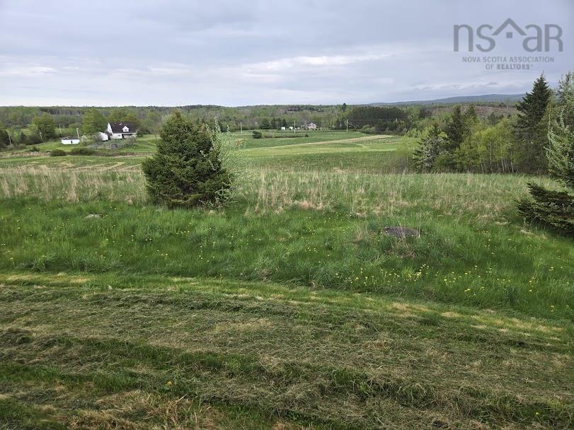 $990,000.00: 8627 311 Highway, Balfron